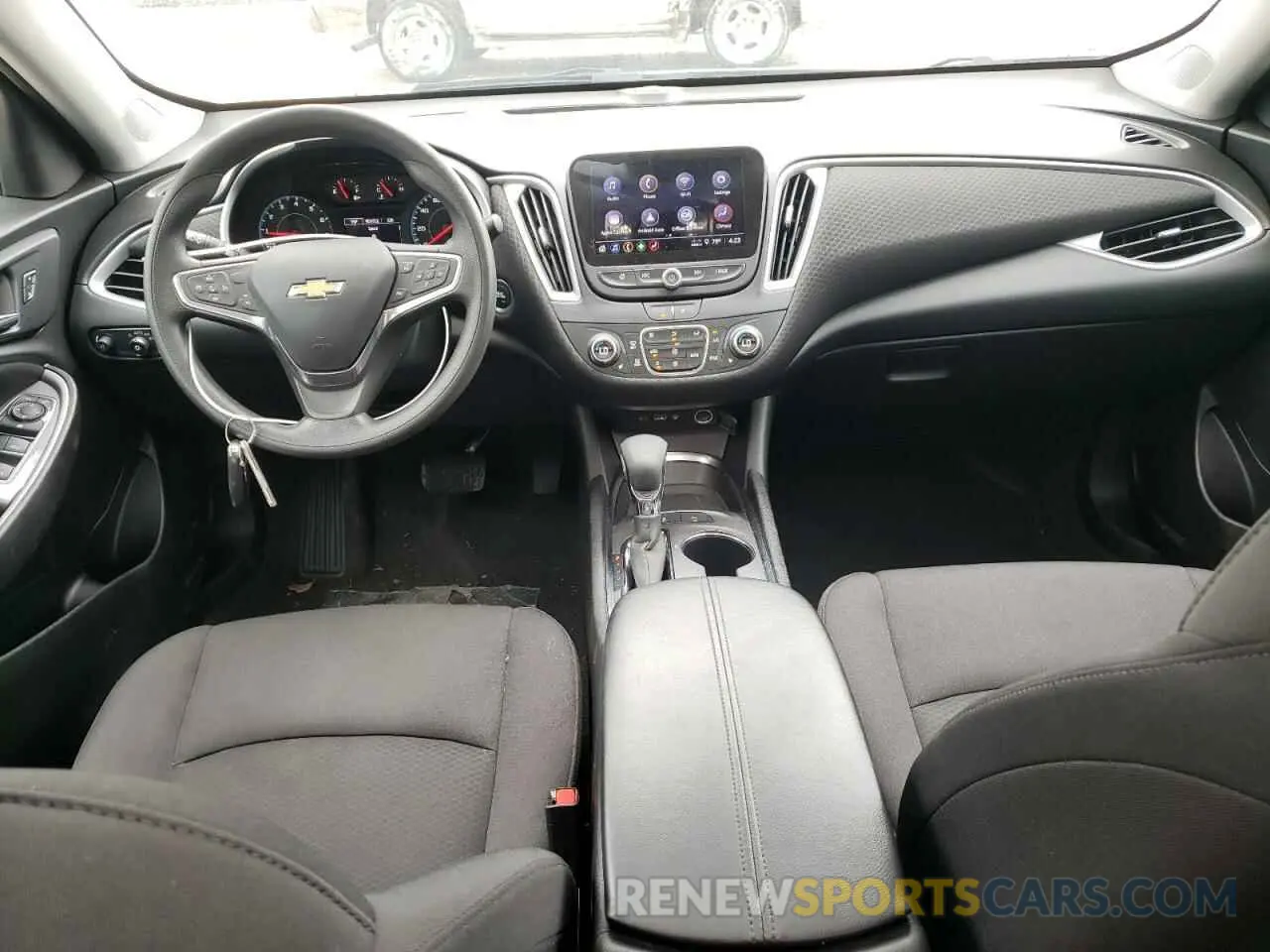 8 Photograph of a damaged car 1G1ZD5ST0RF172631 CHEVROLET MALIBU 2024