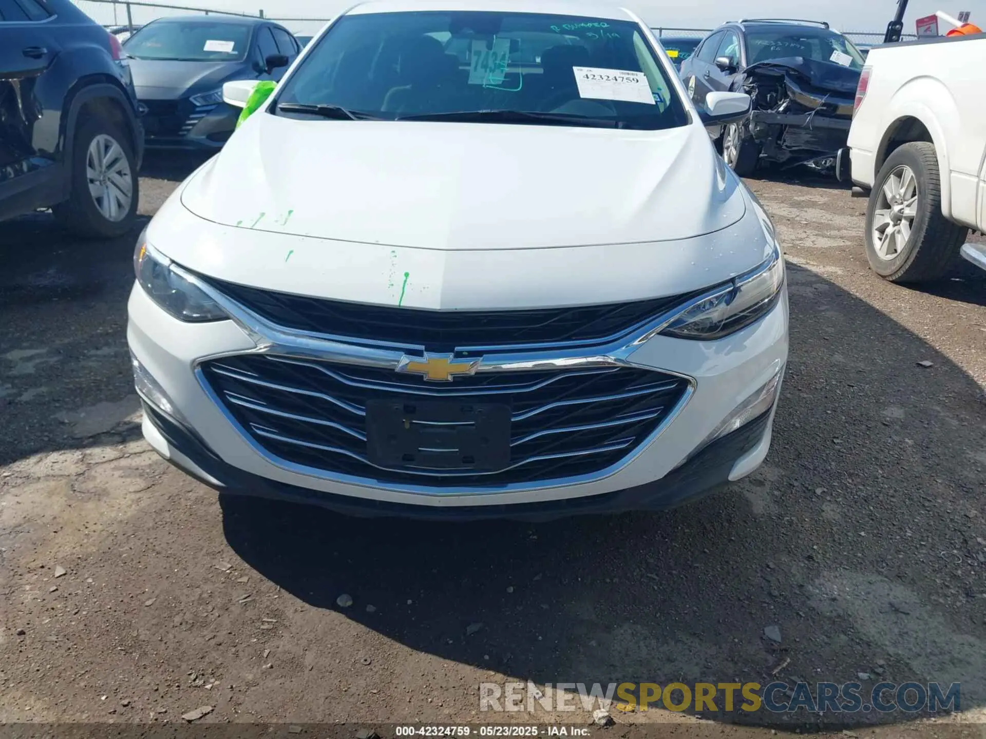 13 Photograph of a damaged car 1G1ZD5ST0RF194418 CHEVROLET MALIBU 2024
