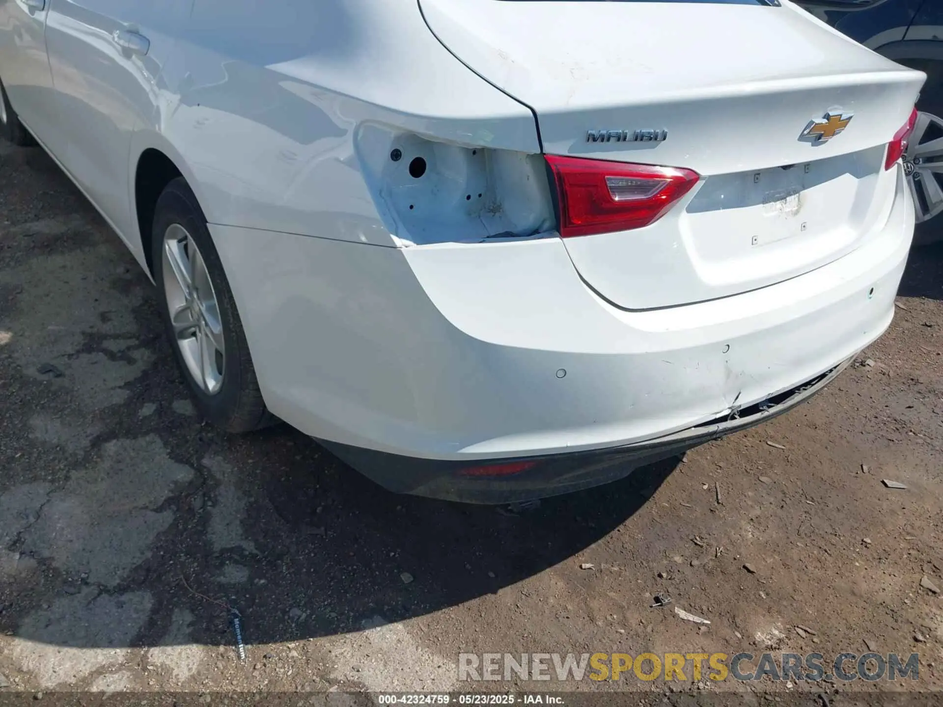 6 Photograph of a damaged car 1G1ZD5ST0RF194418 CHEVROLET MALIBU 2024