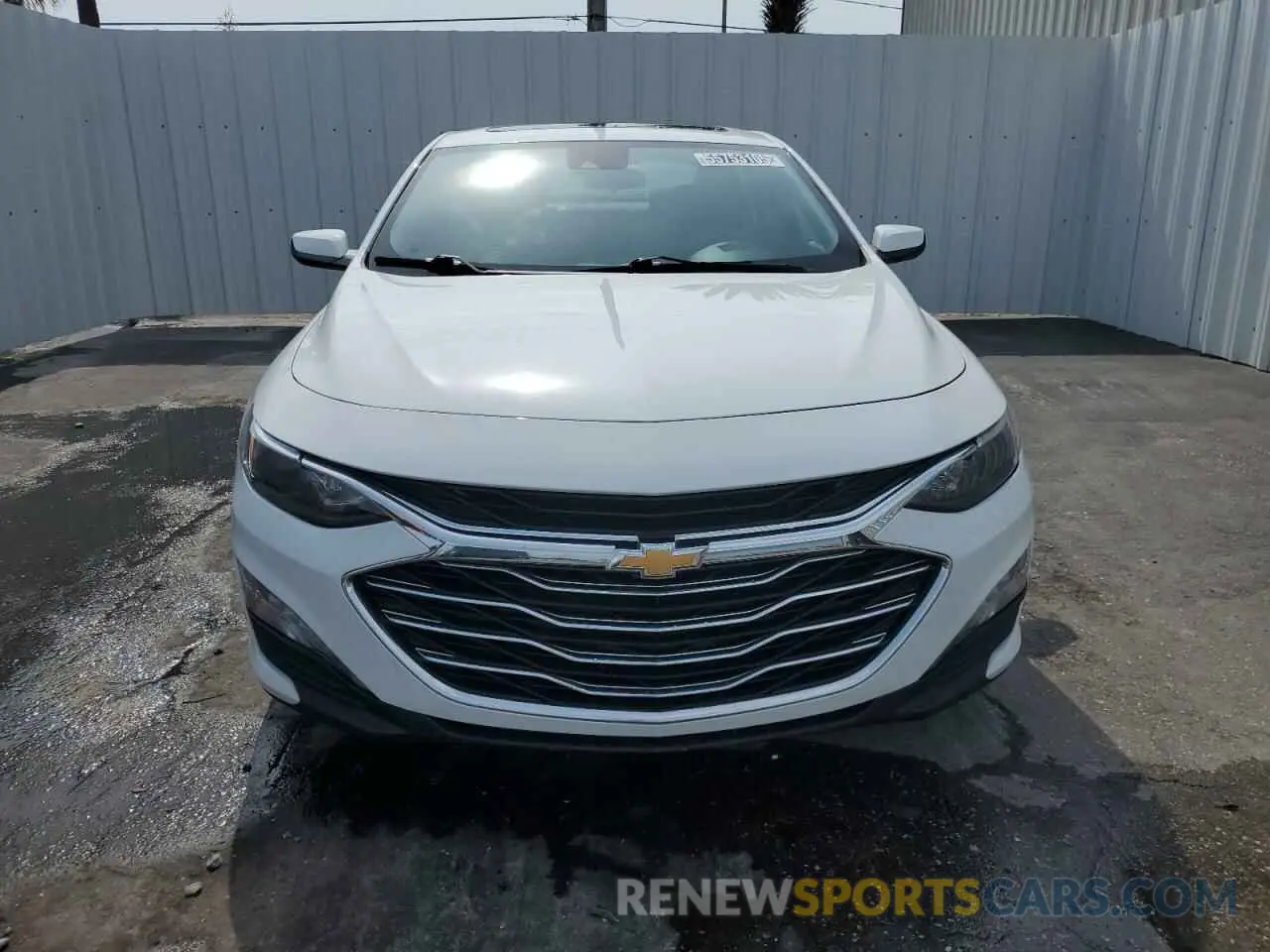 5 Photograph of a damaged car 1G1ZD5ST0RF229720 CHEVROLET MALIBU 2024