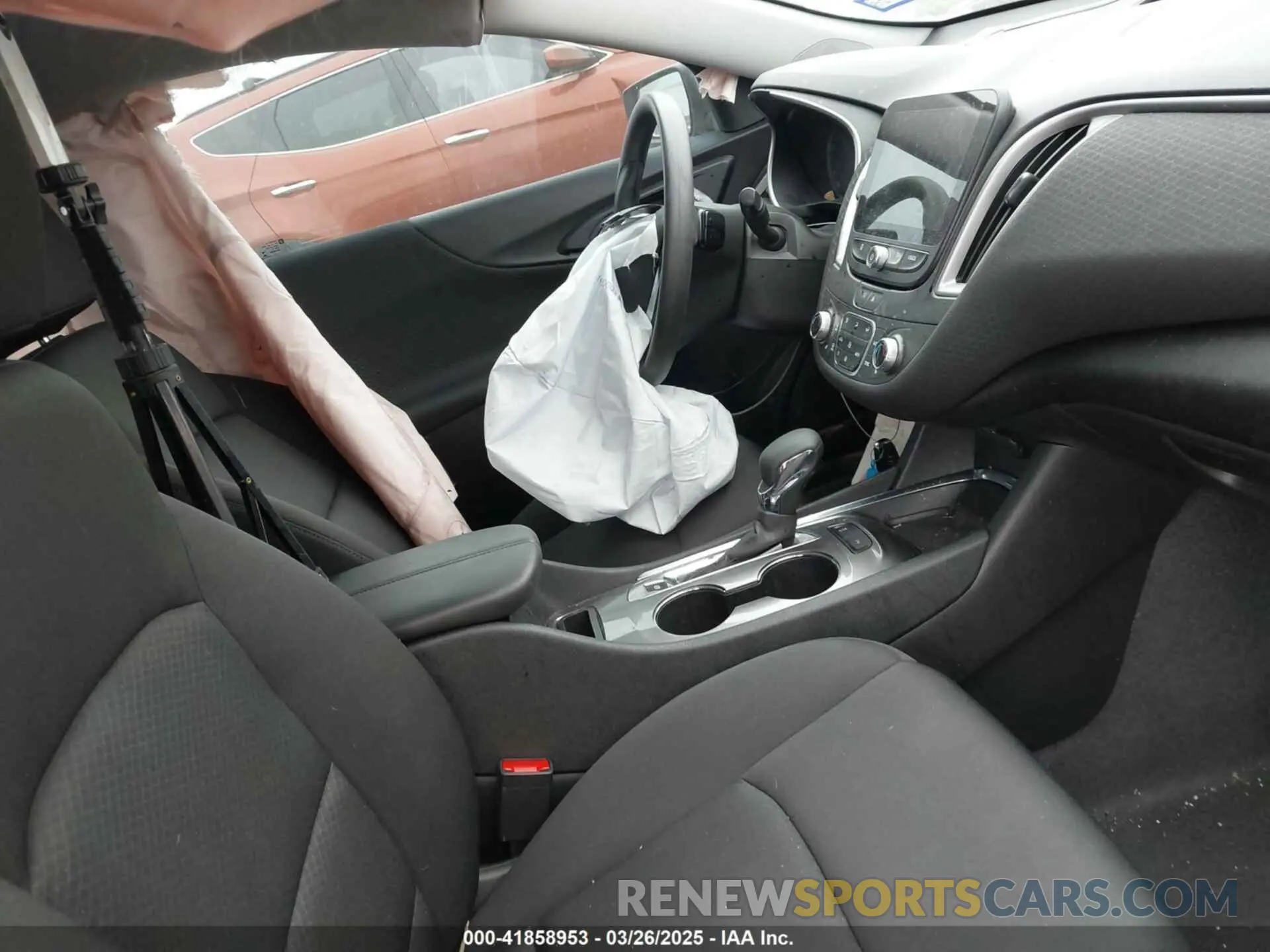 5 Photograph of a damaged car 1G1ZD5ST0RF250177 CHEVROLET MALIBU 2024