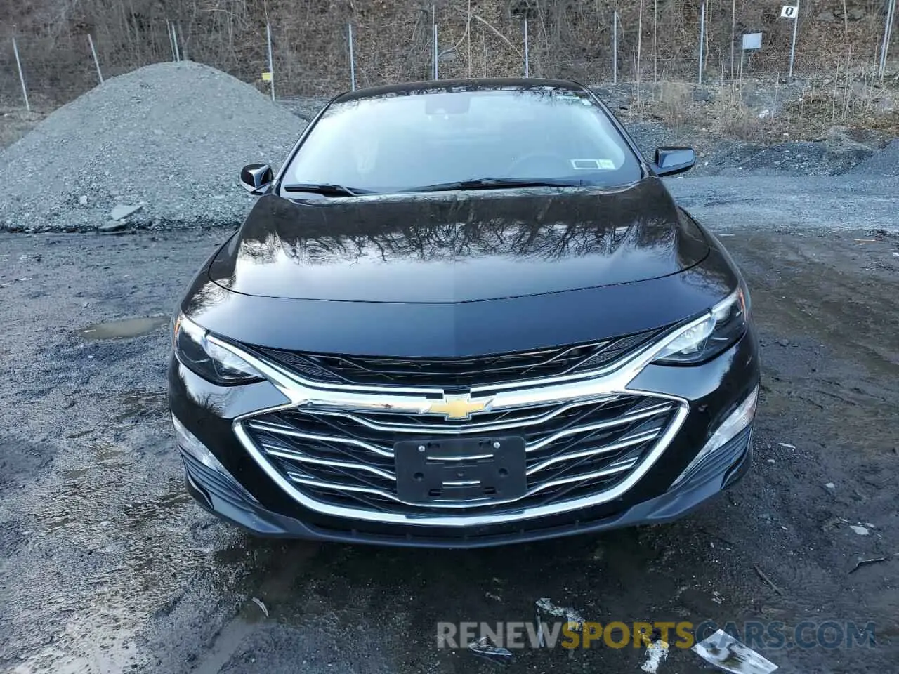 5 Photograph of a damaged car 1G1ZD5ST1RF104872 CHEVROLET MALIBU 2024