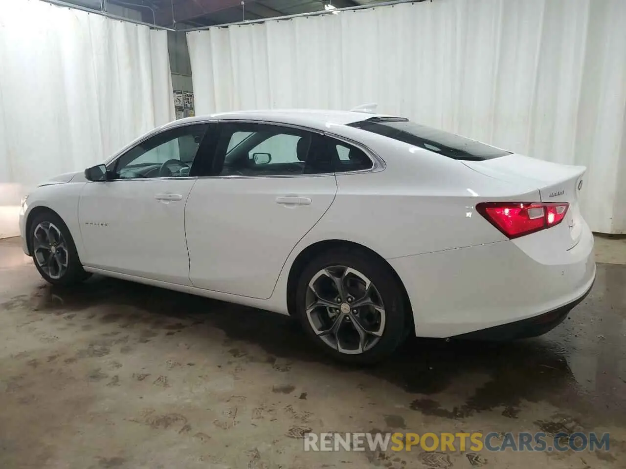 2 Photograph of a damaged car 1G1ZD5ST1RF152792 CHEVROLET MALIBU 2024
