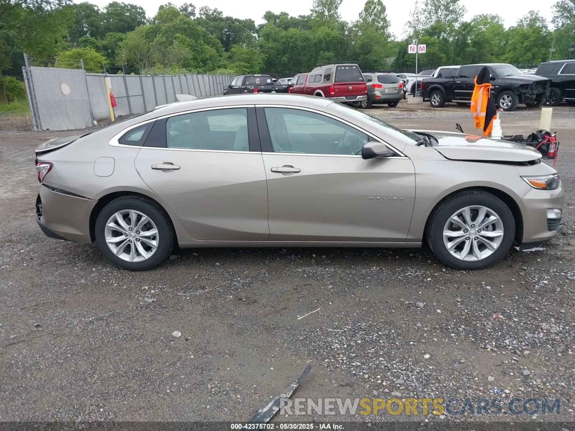 13 Photograph of a damaged car 1G1ZD5ST1RF195058 CHEVROLET MALIBU 2024