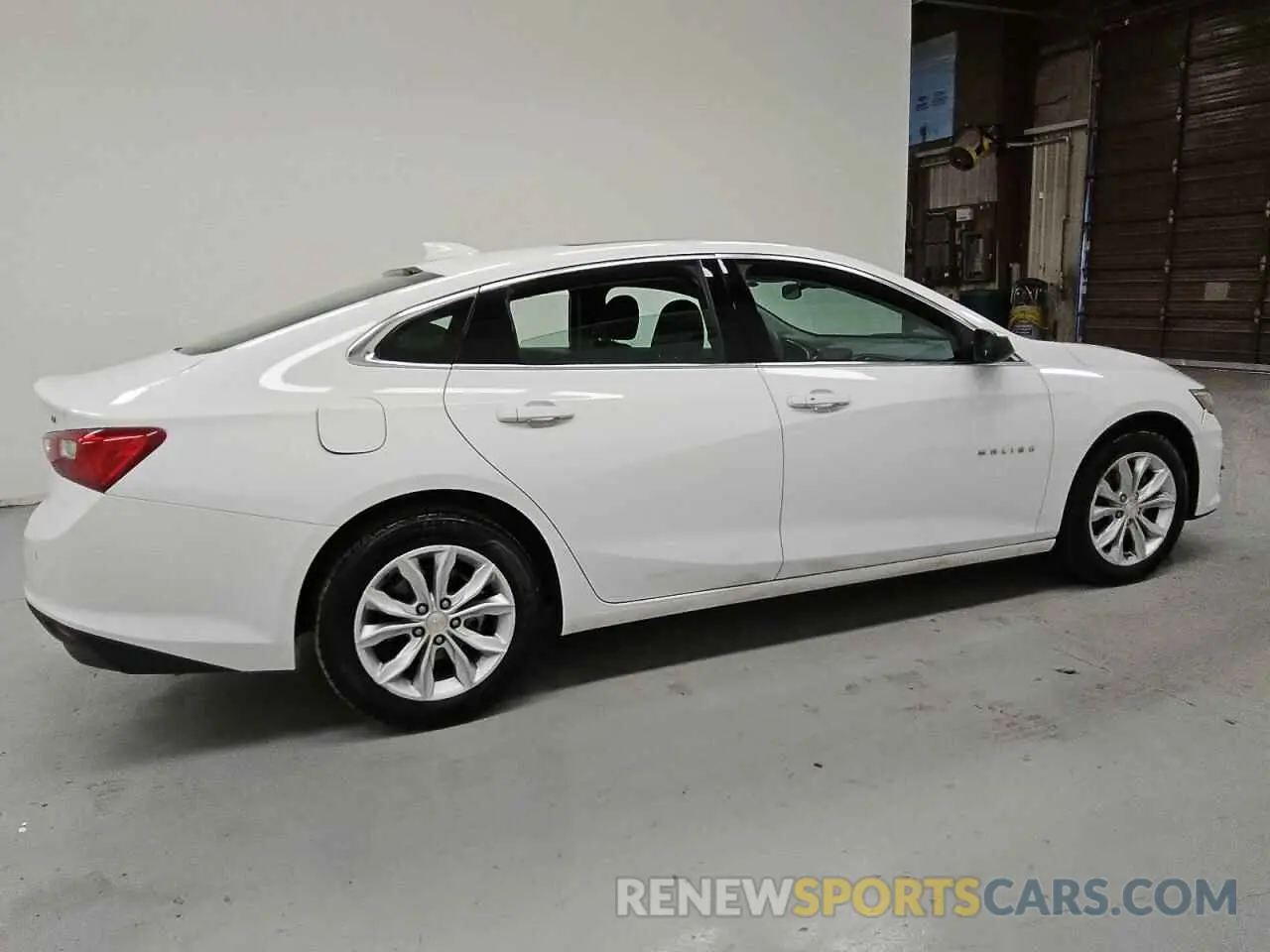 3 Photograph of a damaged car 1G1ZD5ST1RF203868 CHEVROLET MALIBU 2024