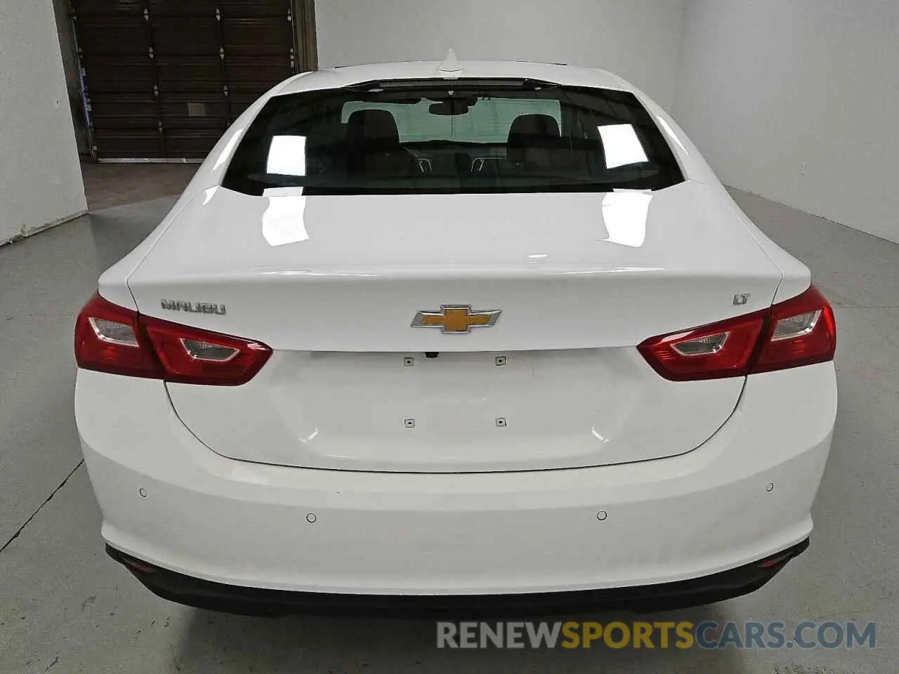6 Photograph of a damaged car 1G1ZD5ST1RF203868 CHEVROLET MALIBU 2024