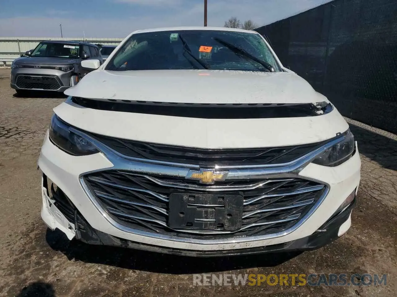 5 Photograph of a damaged car 1G1ZD5ST1RF204020 CHEVROLET MALIBU 2024