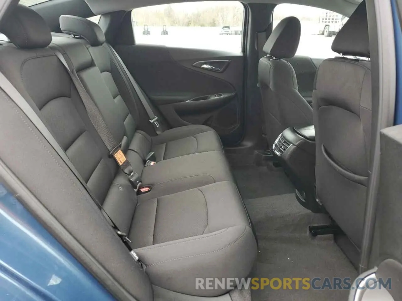 10 Photograph of a damaged car 1G1ZD5ST1RF216314 CHEVROLET MALIBU 2024
