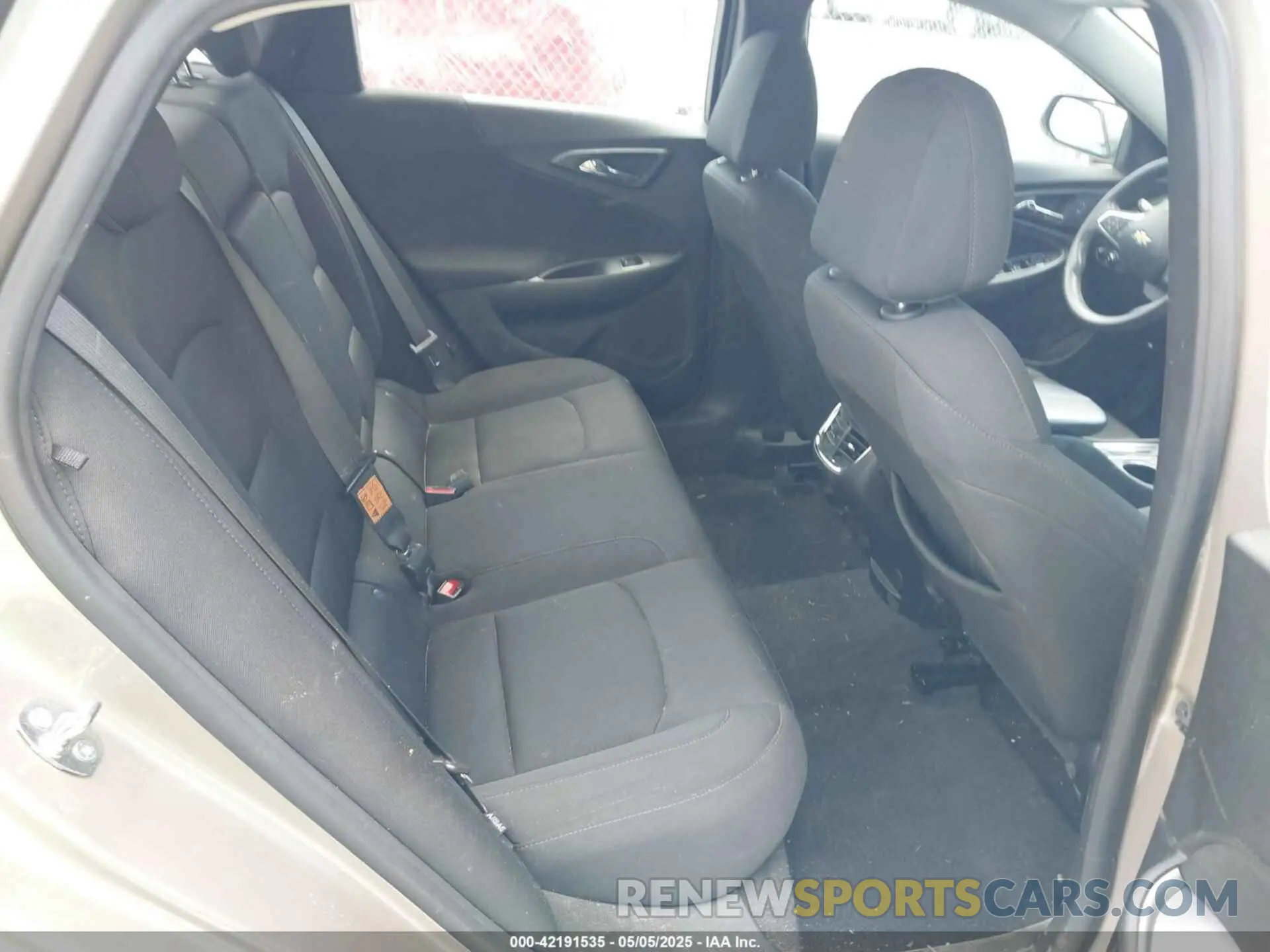 8 Photograph of a damaged car 1G1ZD5ST2RF138514 CHEVROLET MALIBU 2024
