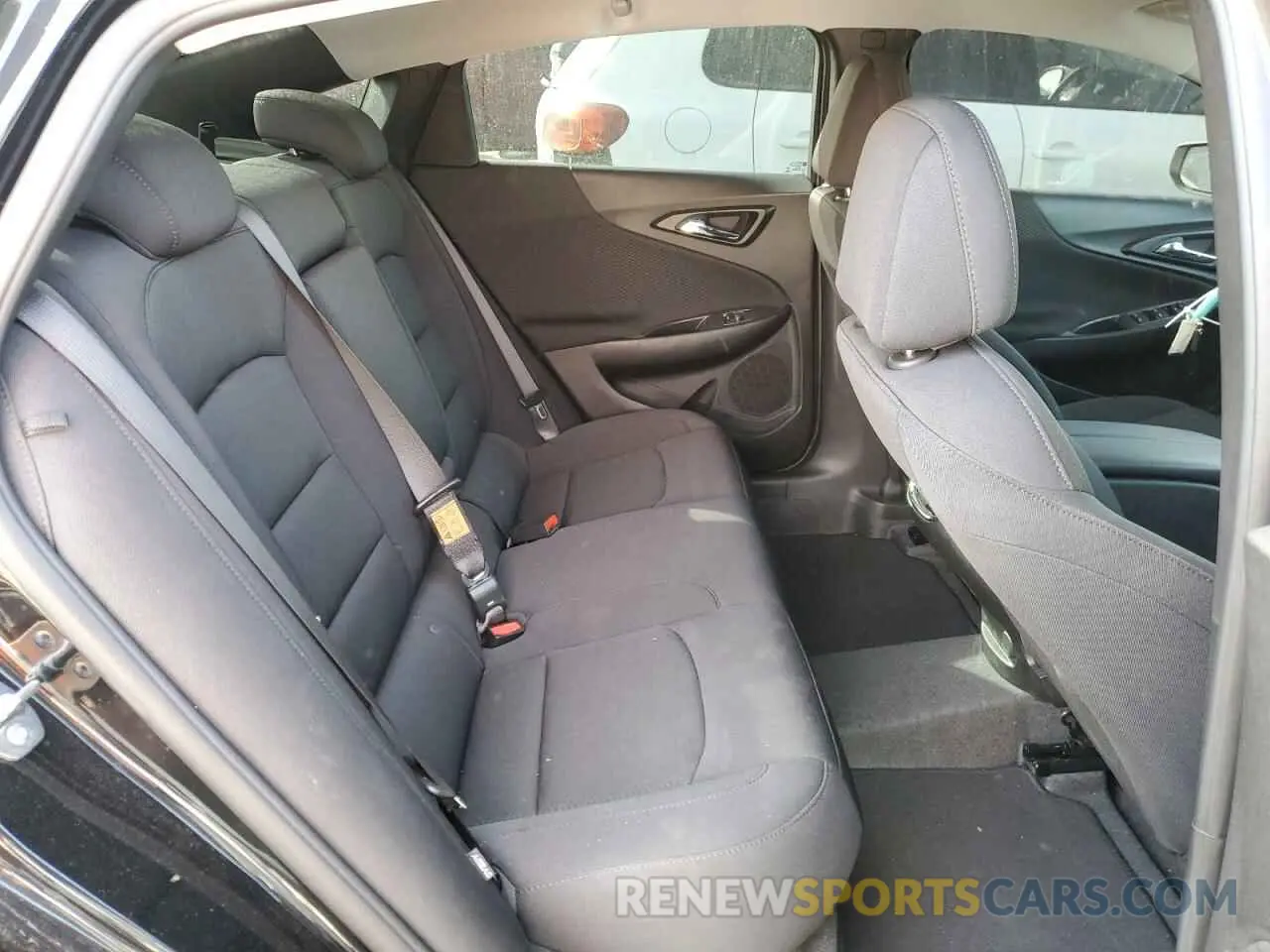 10 Photograph of a damaged car 1G1ZD5ST2RF244901 CHEVROLET MALIBU 2024