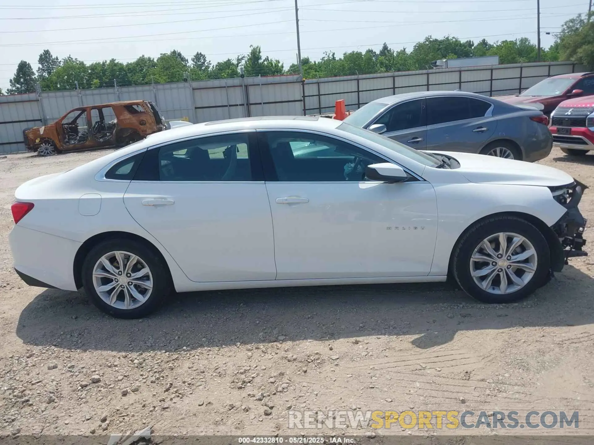 14 Photograph of a damaged car 1G1ZD5ST3RF121091 CHEVROLET MALIBU 2024