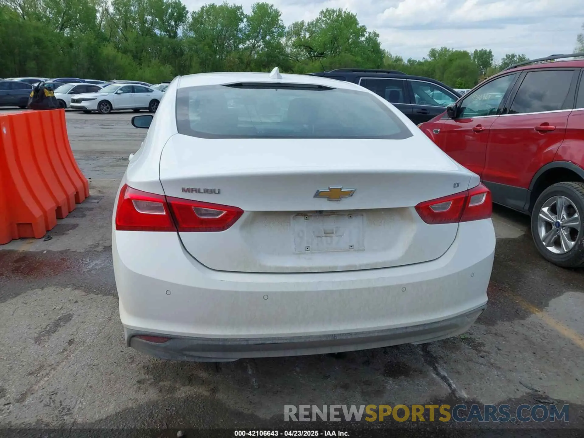 16 Photograph of a damaged car 1G1ZD5ST3RF123617 CHEVROLET MALIBU 2024