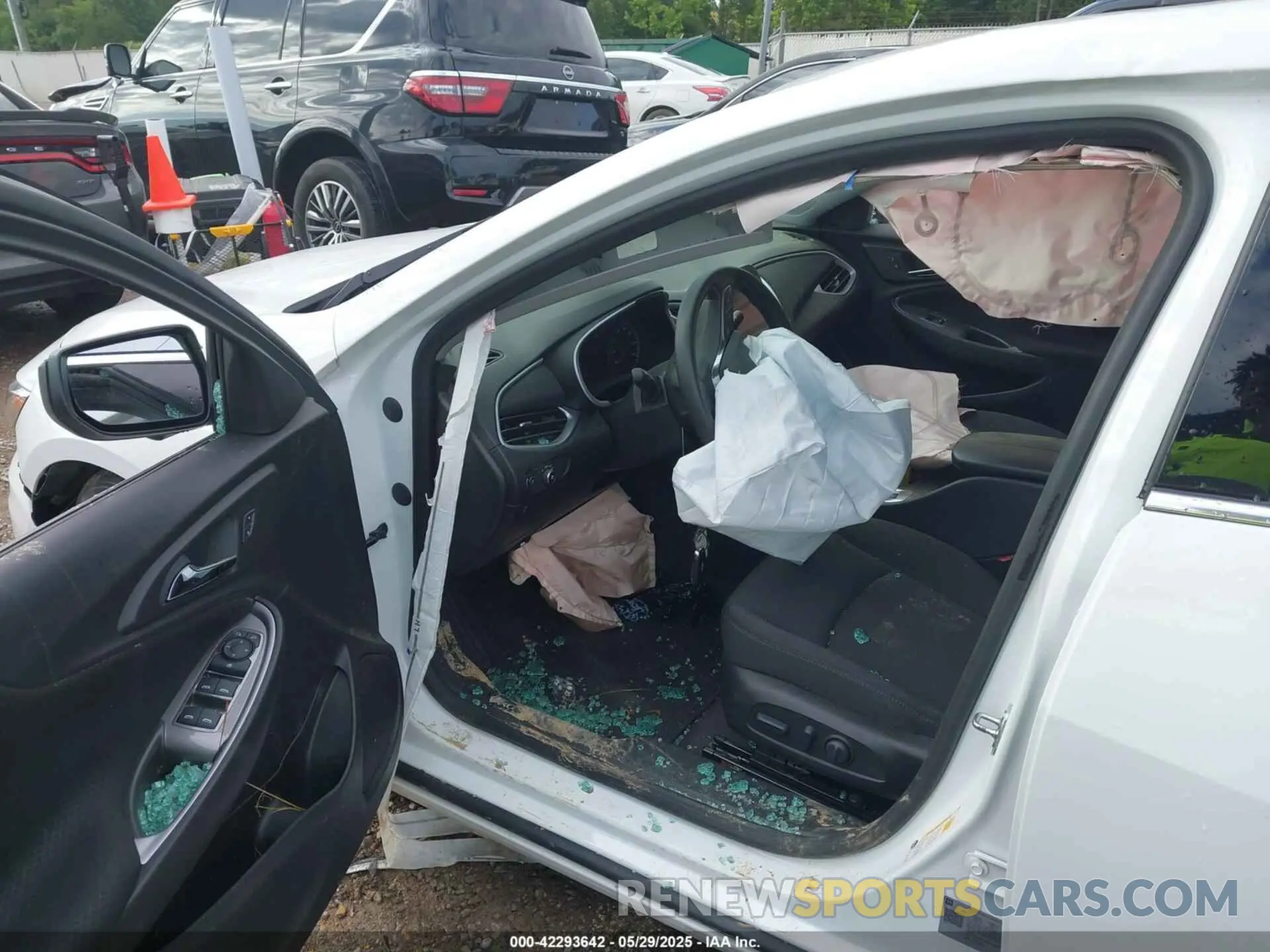 5 Photograph of a damaged car 1G1ZD5ST3RF126372 CHEVROLET MALIBU 2024