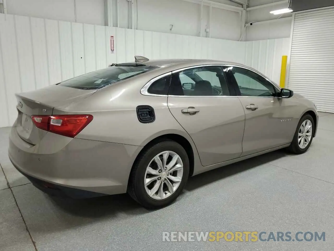 3 Photograph of a damaged car 1G1ZD5ST3RF126744 CHEVROLET MALIBU 2024