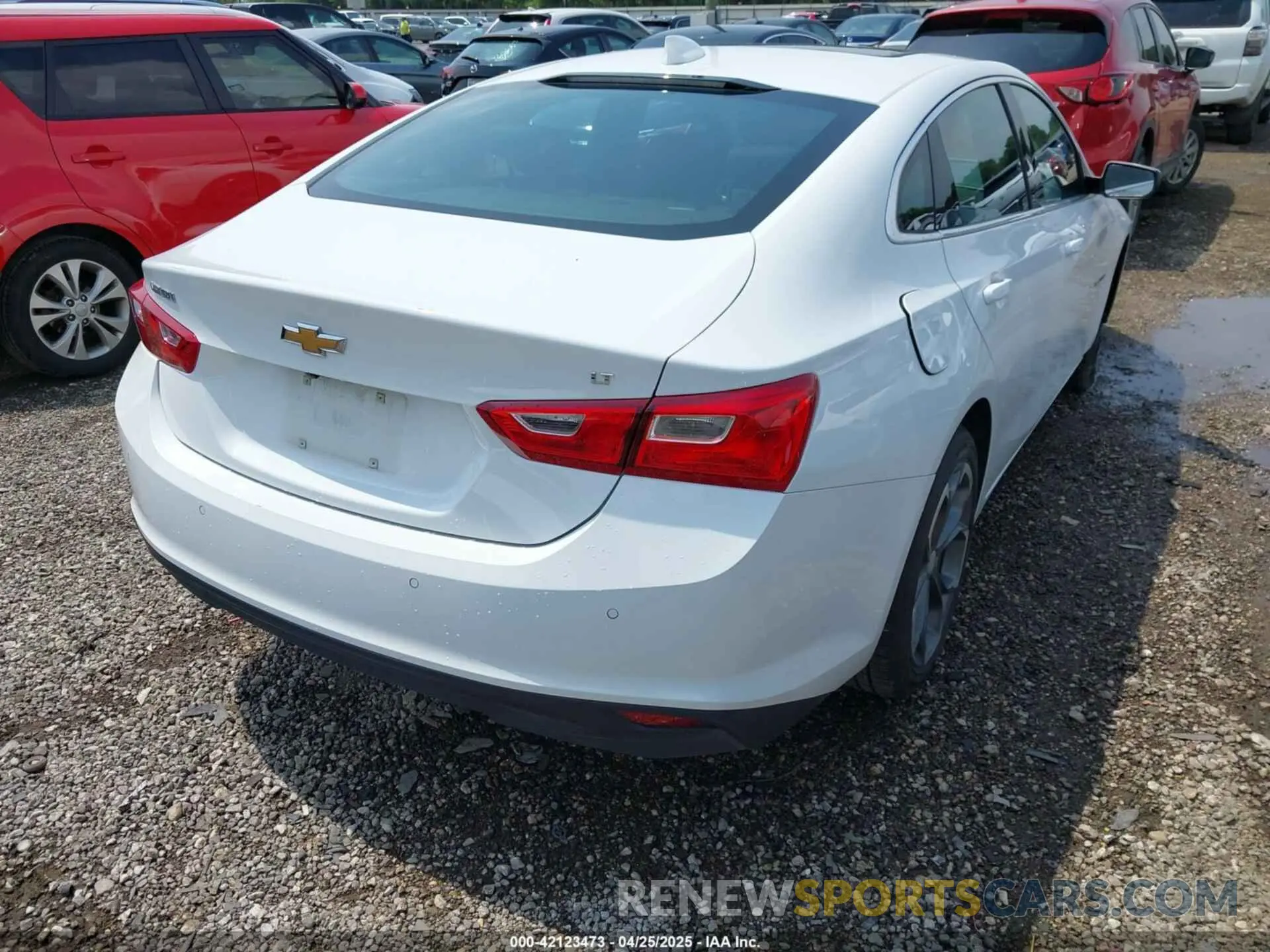 4 Photograph of a damaged car 1G1ZD5ST4RF122444 CHEVROLET MALIBU 2024