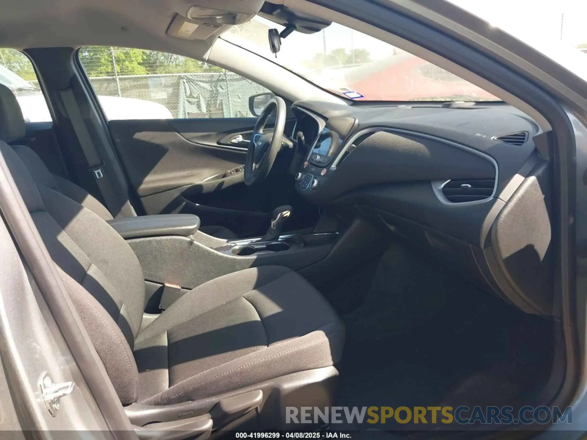 5 Photograph of a damaged car 1G1ZD5ST4RF146100 CHEVROLET MALIBU 2024
