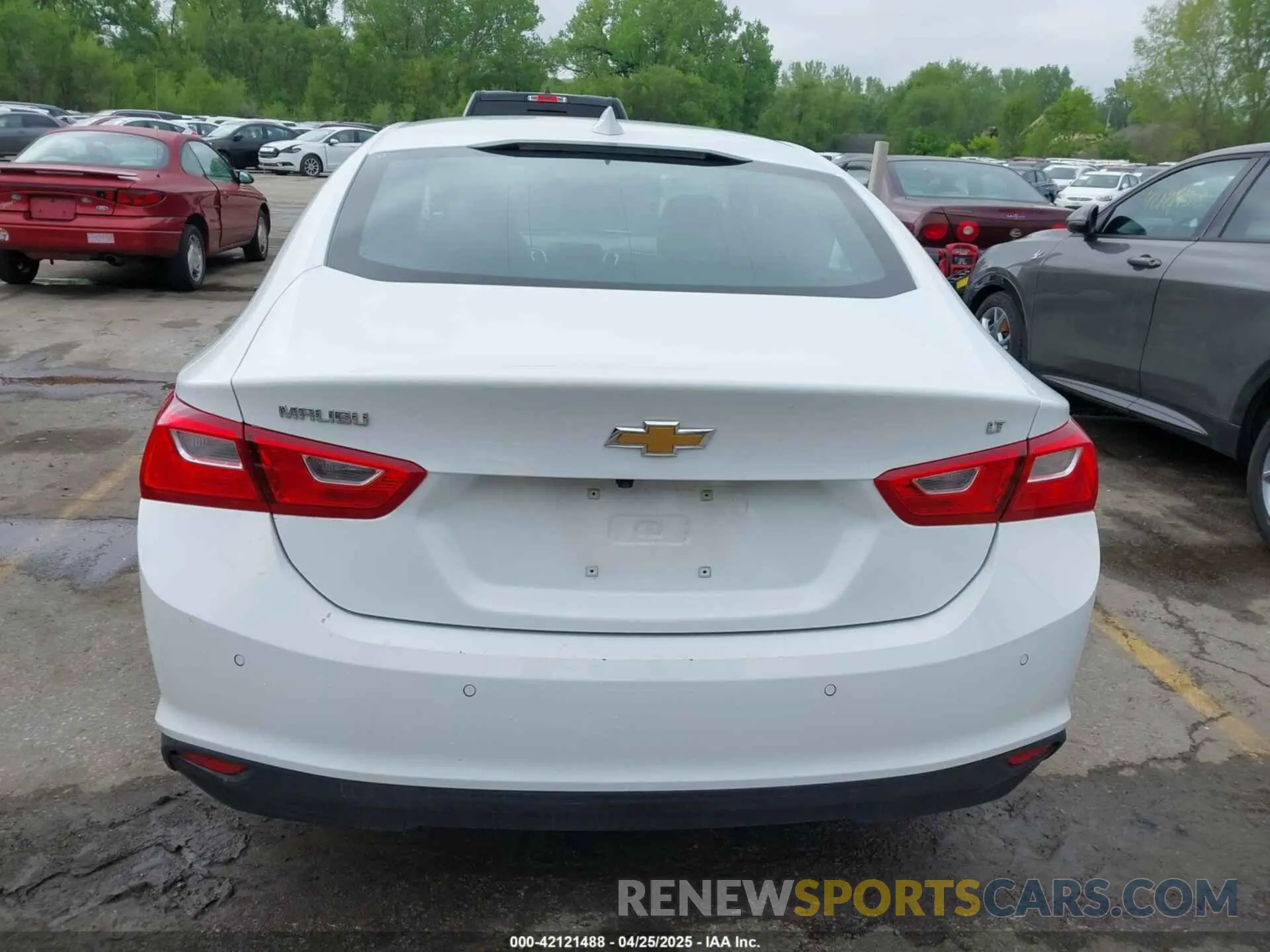 16 Photograph of a damaged car 1G1ZD5ST4RF159851 CHEVROLET MALIBU 2024