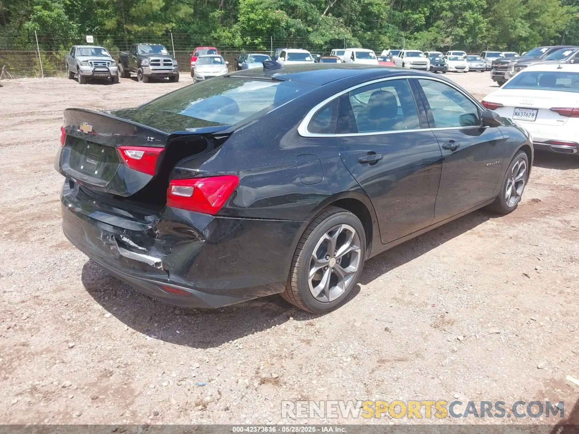 4 Photograph of a damaged car 1G1ZD5ST4RF185592 CHEVROLET MALIBU 2024