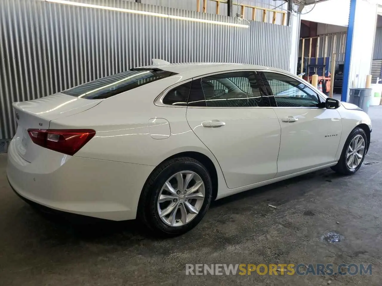3 Photograph of a damaged car 1G1ZD5ST4RF208949 CHEVROLET MALIBU 2024