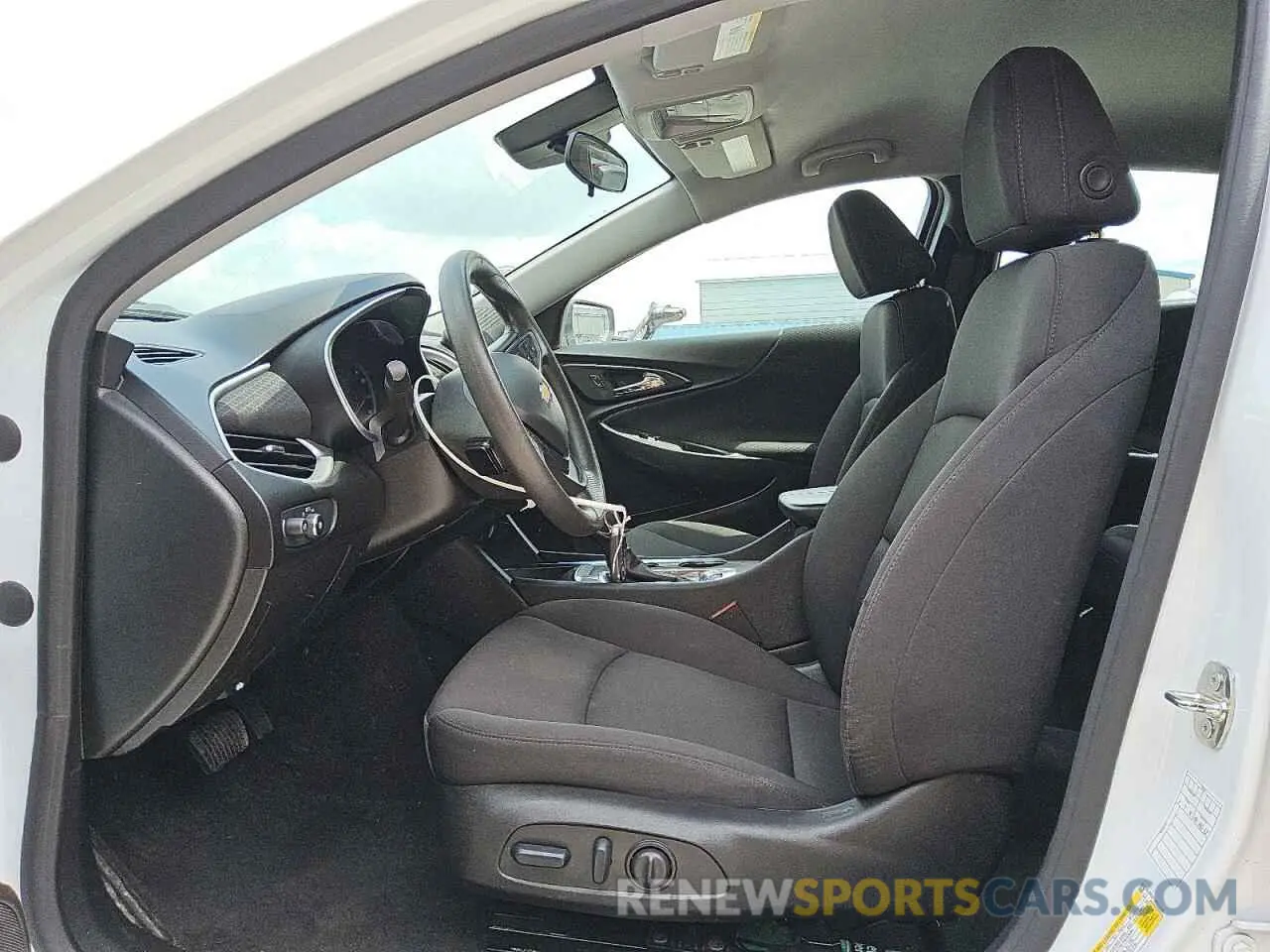 7 Photograph of a damaged car 1G1ZD5ST5RF115129 CHEVROLET MALIBU 2024
