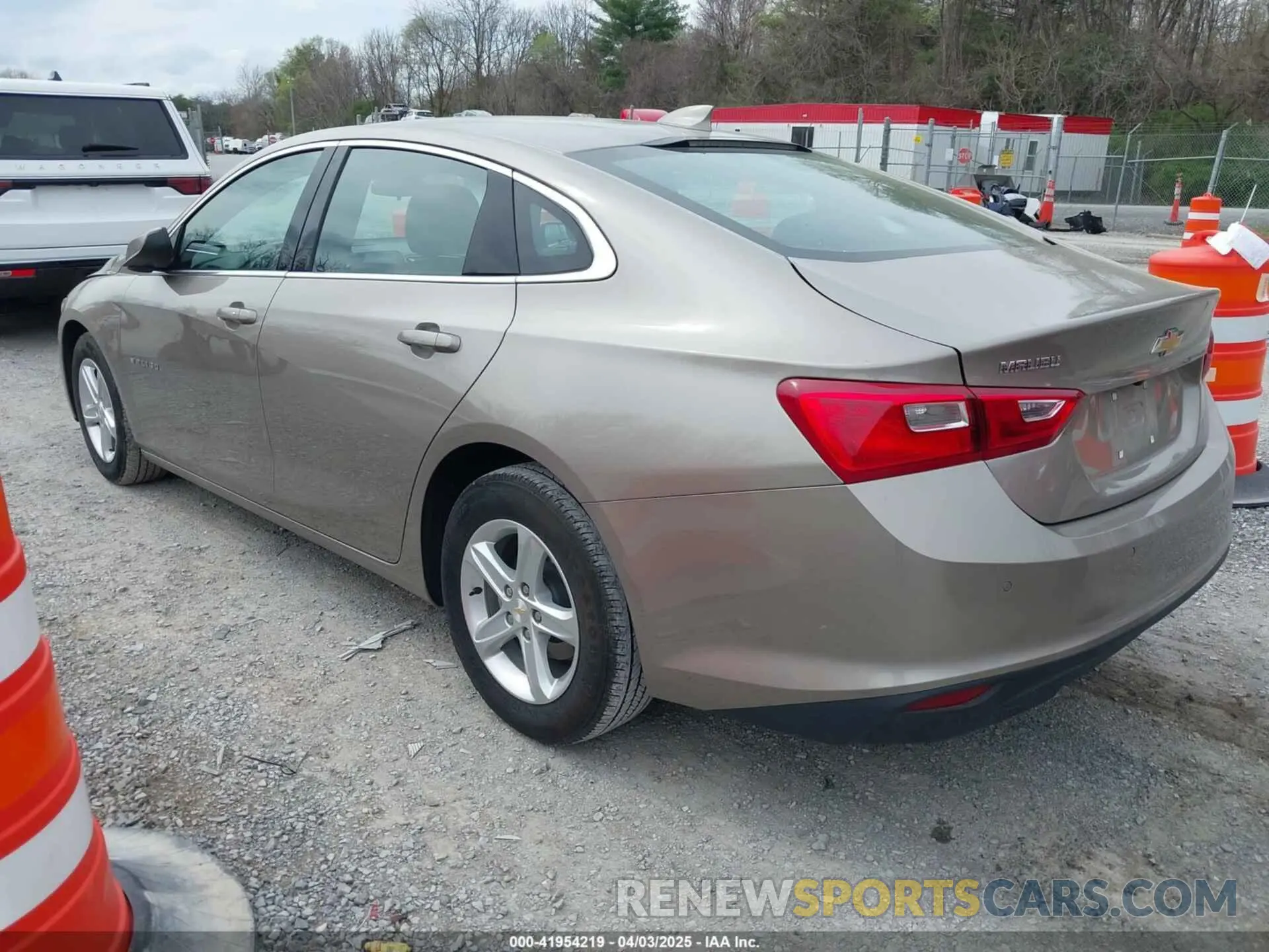 3 Photograph of a damaged car 1G1ZD5ST5RF121092 CHEVROLET MALIBU 2024