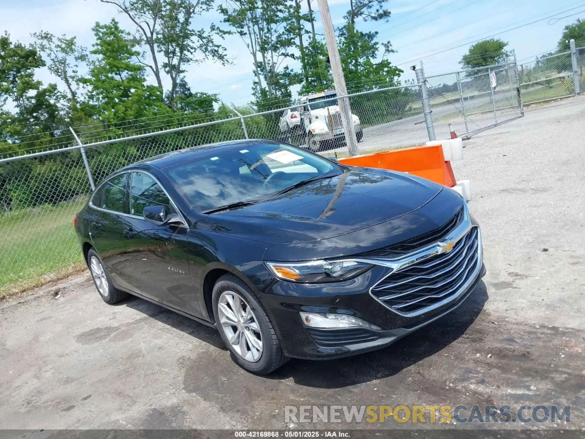 1 Photograph of a damaged car 1G1ZD5ST5RF132996 CHEVROLET MALIBU 2024