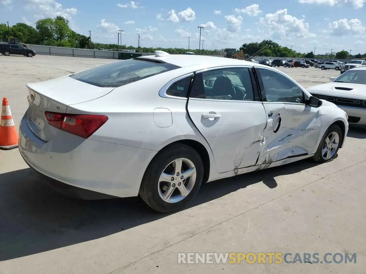 3 Photograph of a damaged car 1G1ZD5ST5RF133274 CHEVROLET MALIBU 2024