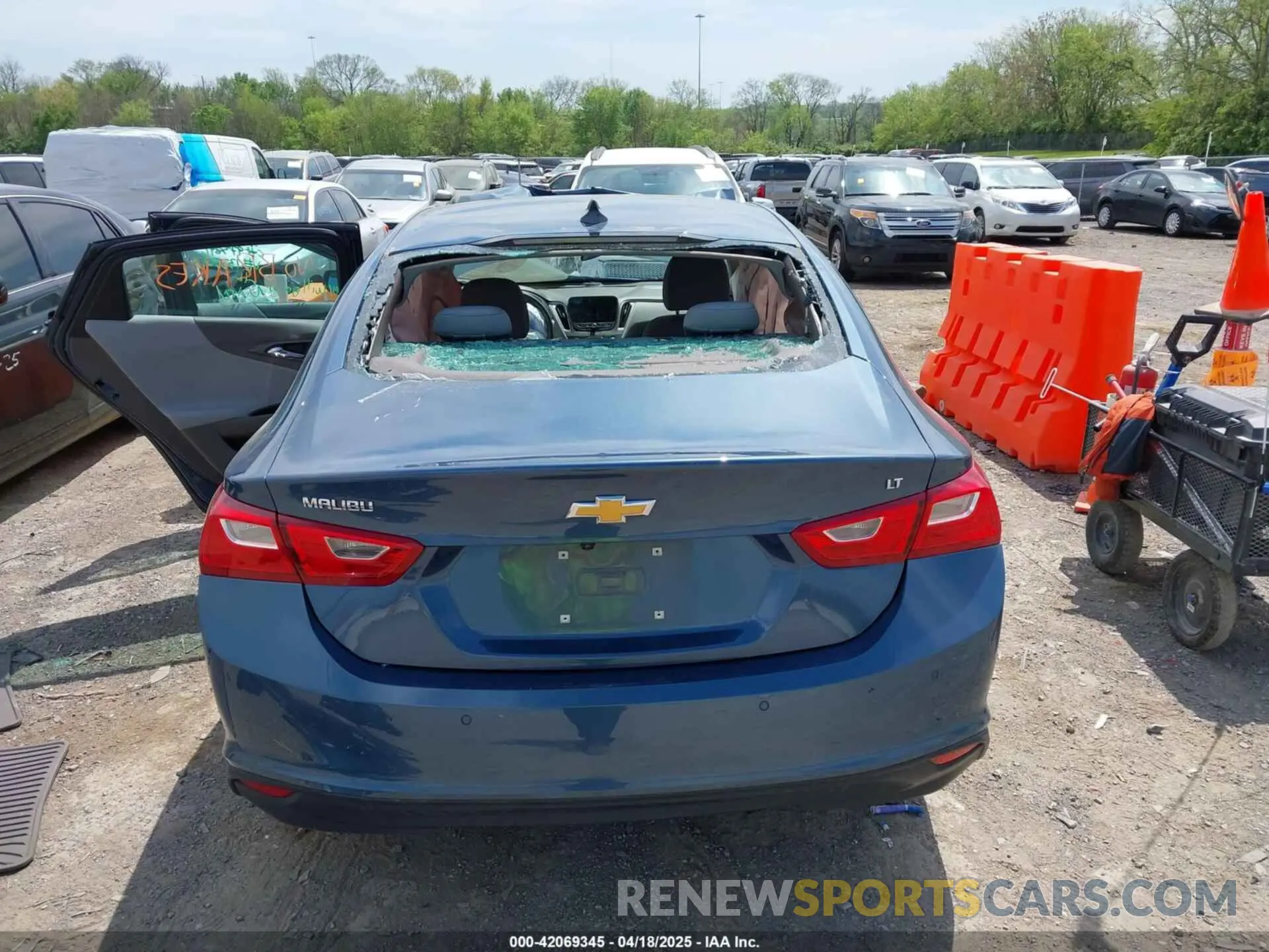 16 Photograph of a damaged car 1G1ZD5ST5RF133727 CHEVROLET MALIBU 2024