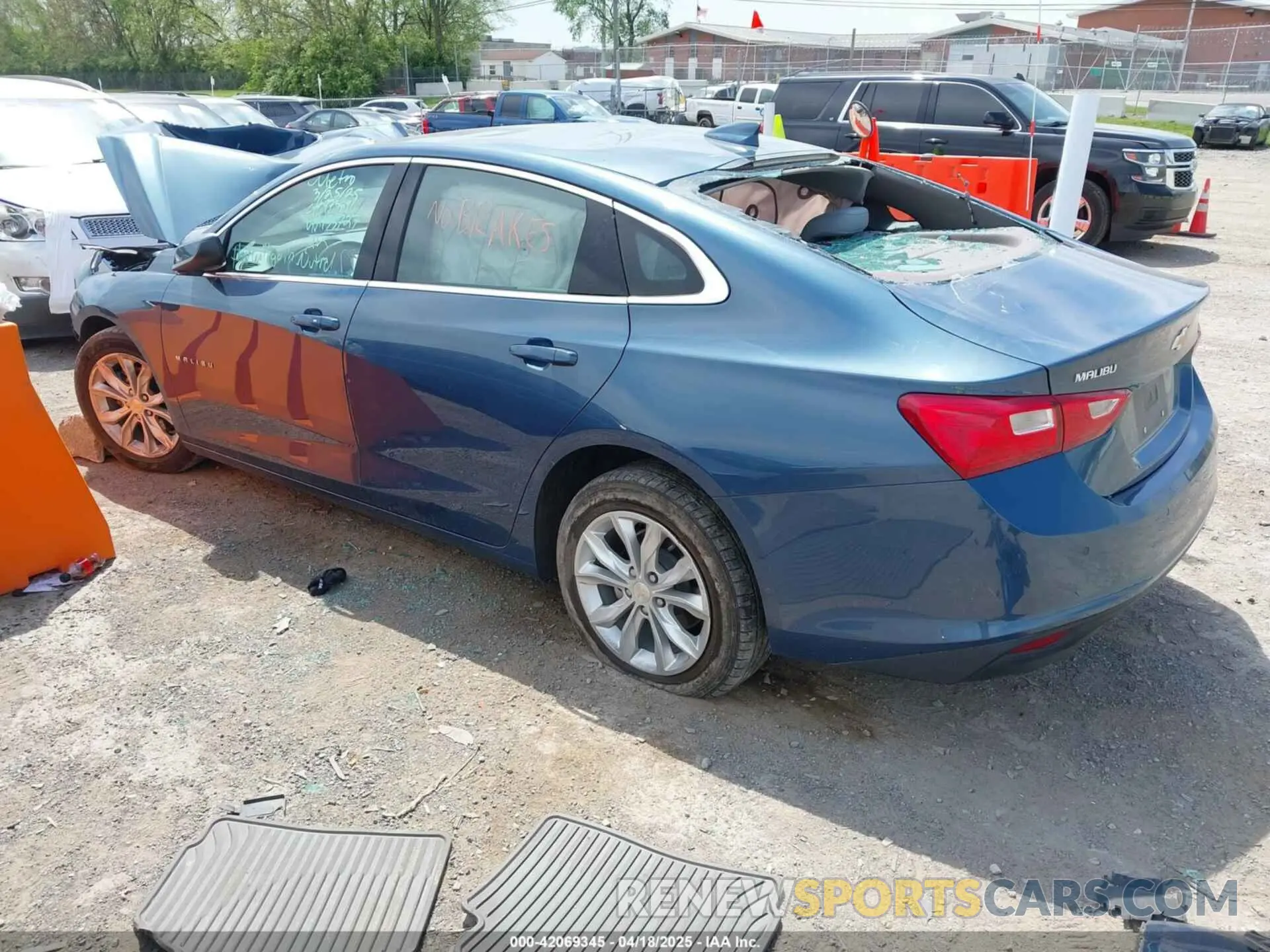 3 Photograph of a damaged car 1G1ZD5ST5RF133727 CHEVROLET MALIBU 2024