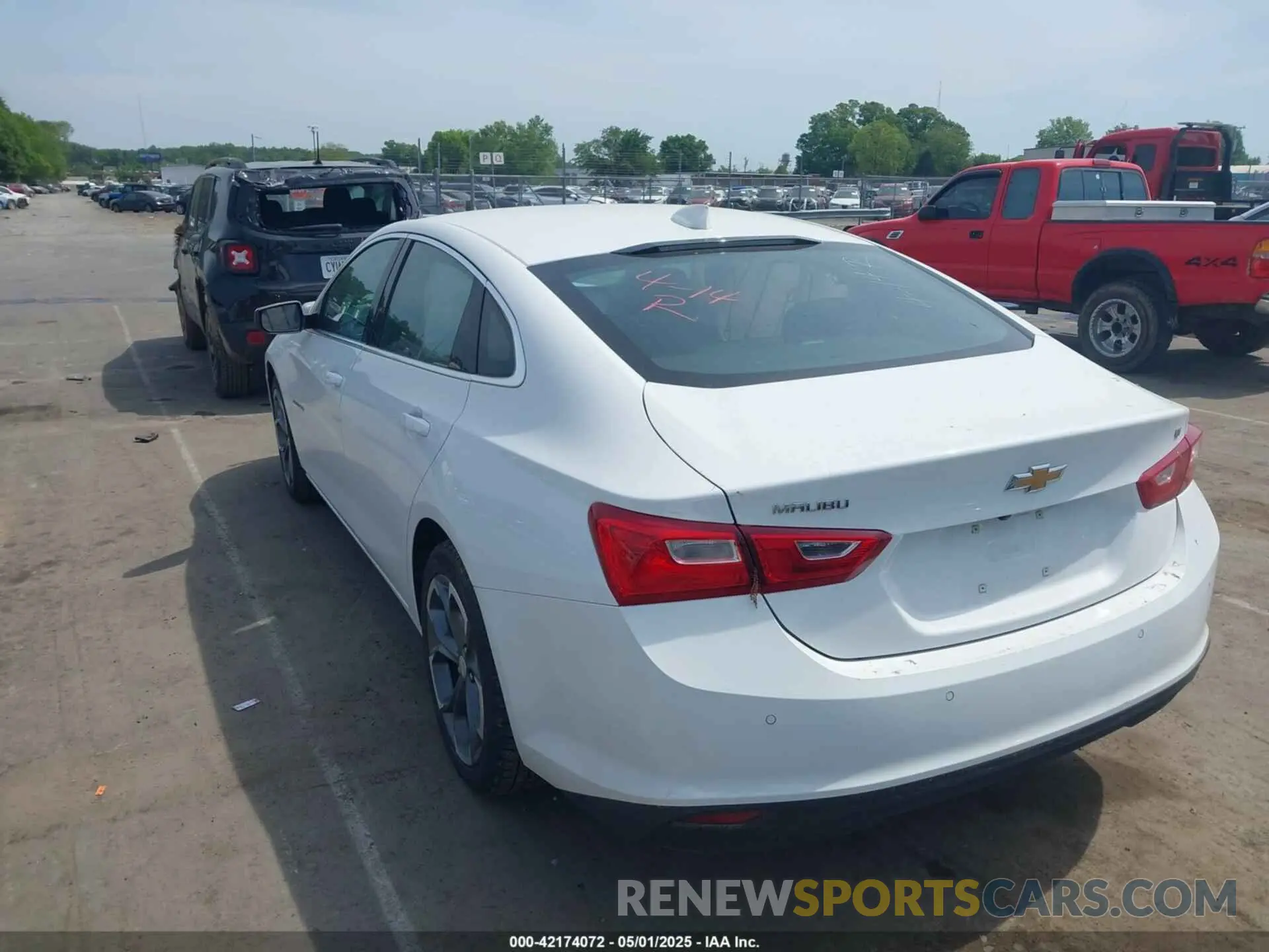 3 Photograph of a damaged car 1G1ZD5ST5RF140452 CHEVROLET MALIBU 2024