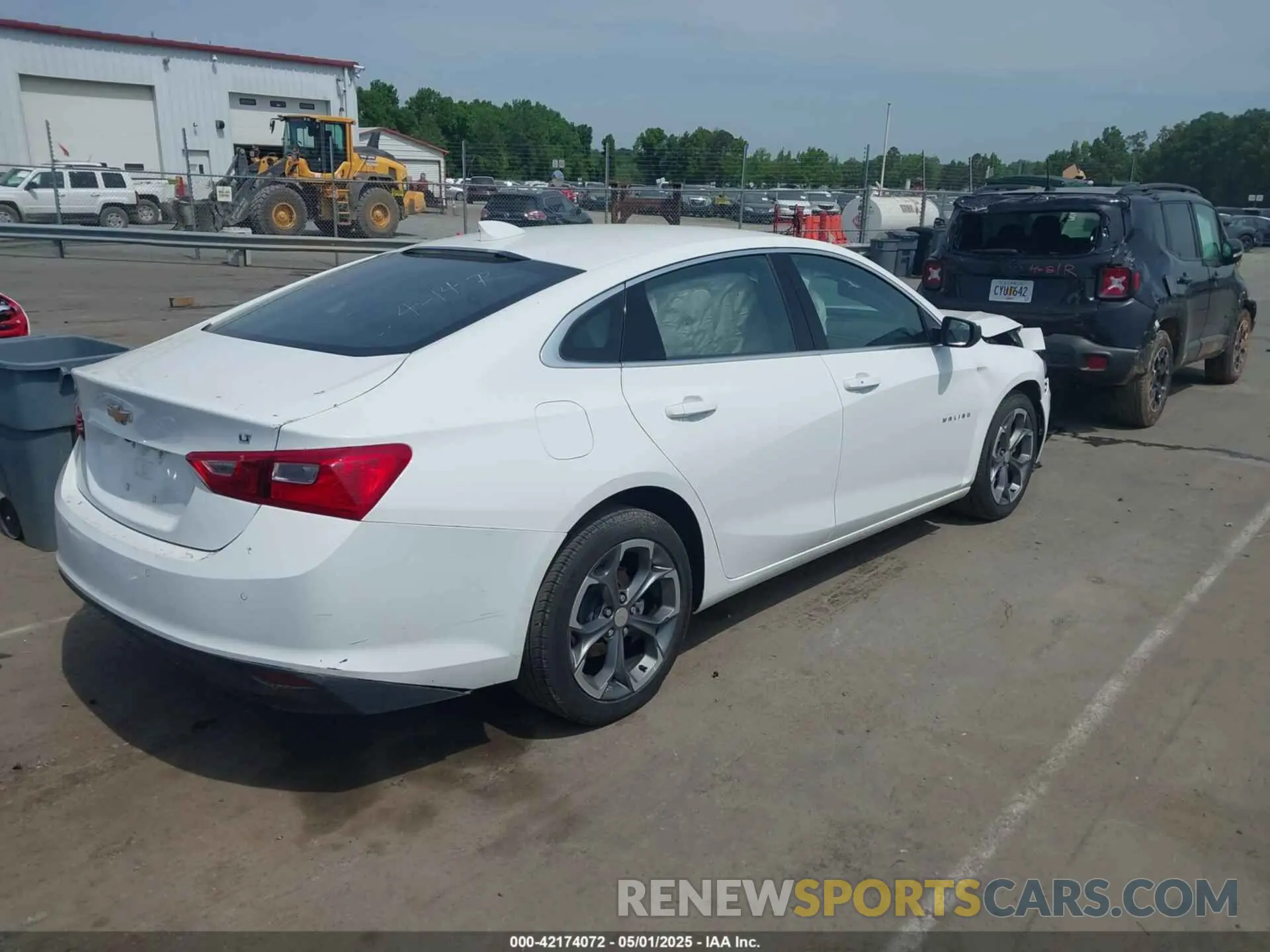 4 Photograph of a damaged car 1G1ZD5ST5RF140452 CHEVROLET MALIBU 2024