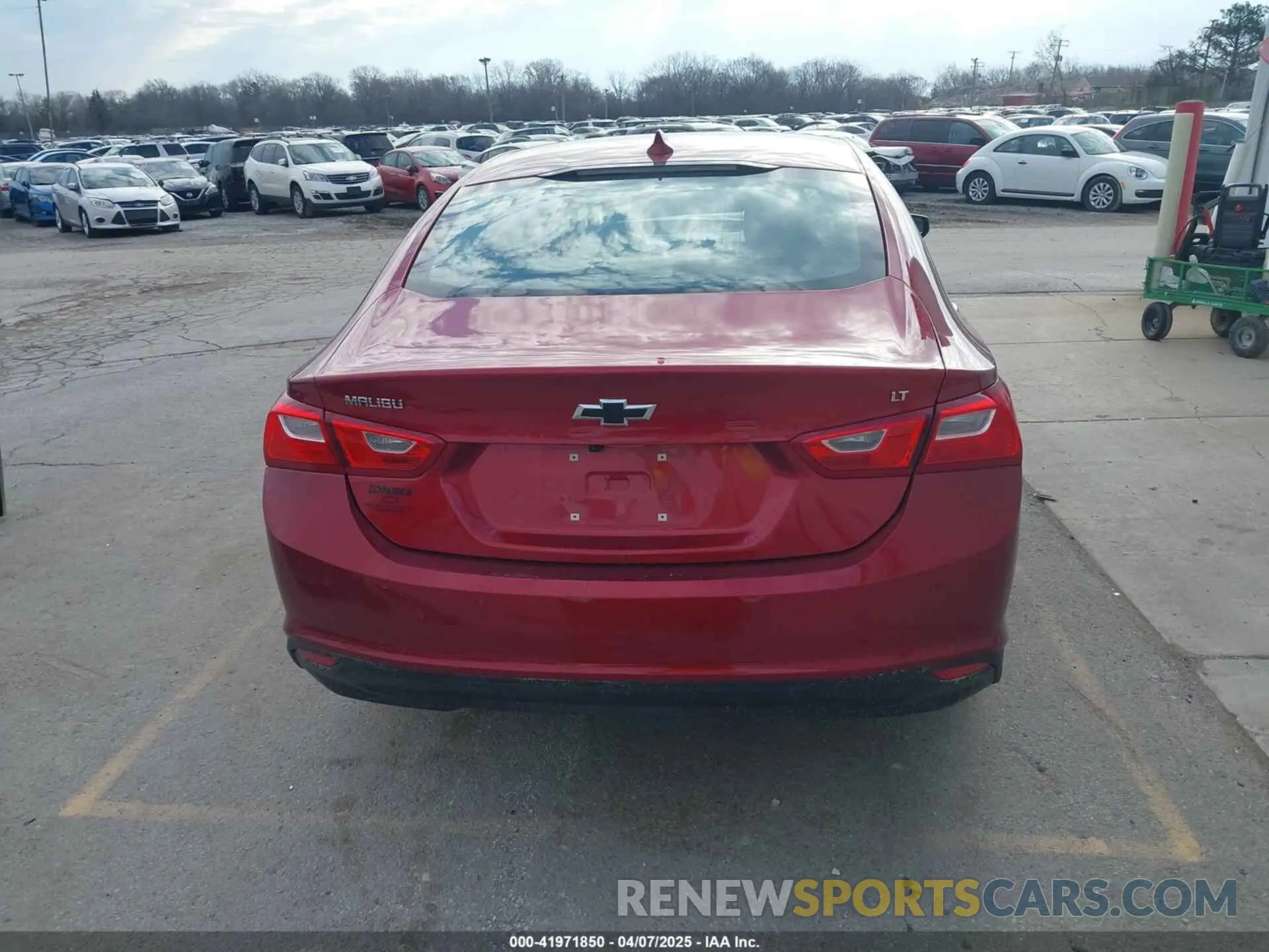 17 Photograph of a damaged car 1G1ZD5ST5RF145750 CHEVROLET MALIBU 2024