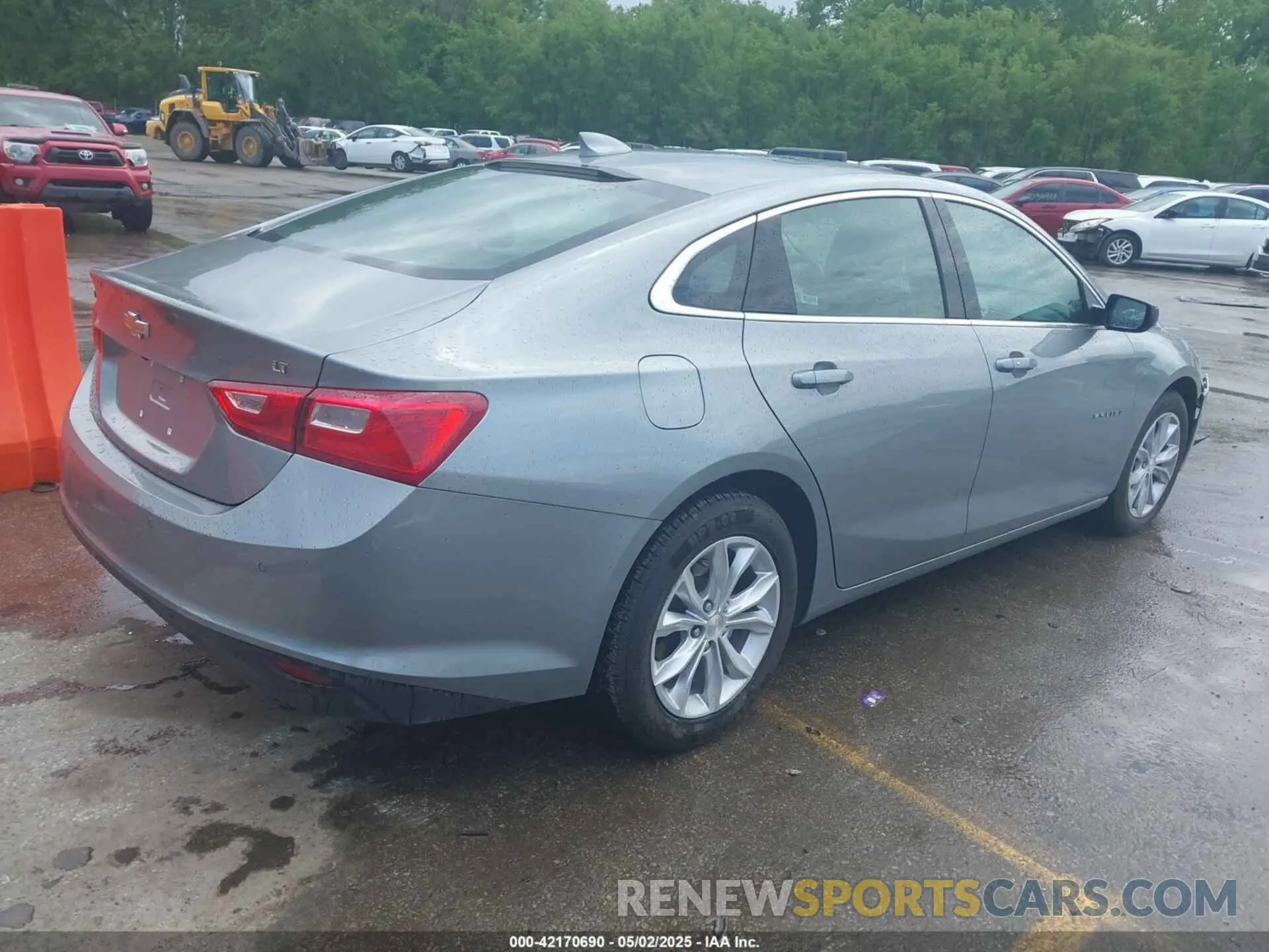 4 Photograph of a damaged car 1G1ZD5ST5RF185519 CHEVROLET MALIBU 2024