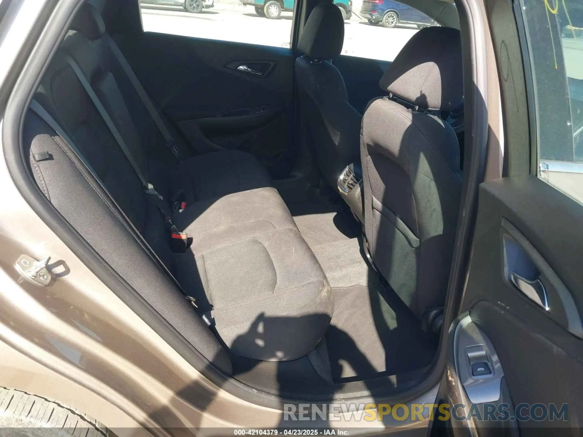 8 Photograph of a damaged car 1G1ZD5ST5RF207342 CHEVROLET MALIBU 2024