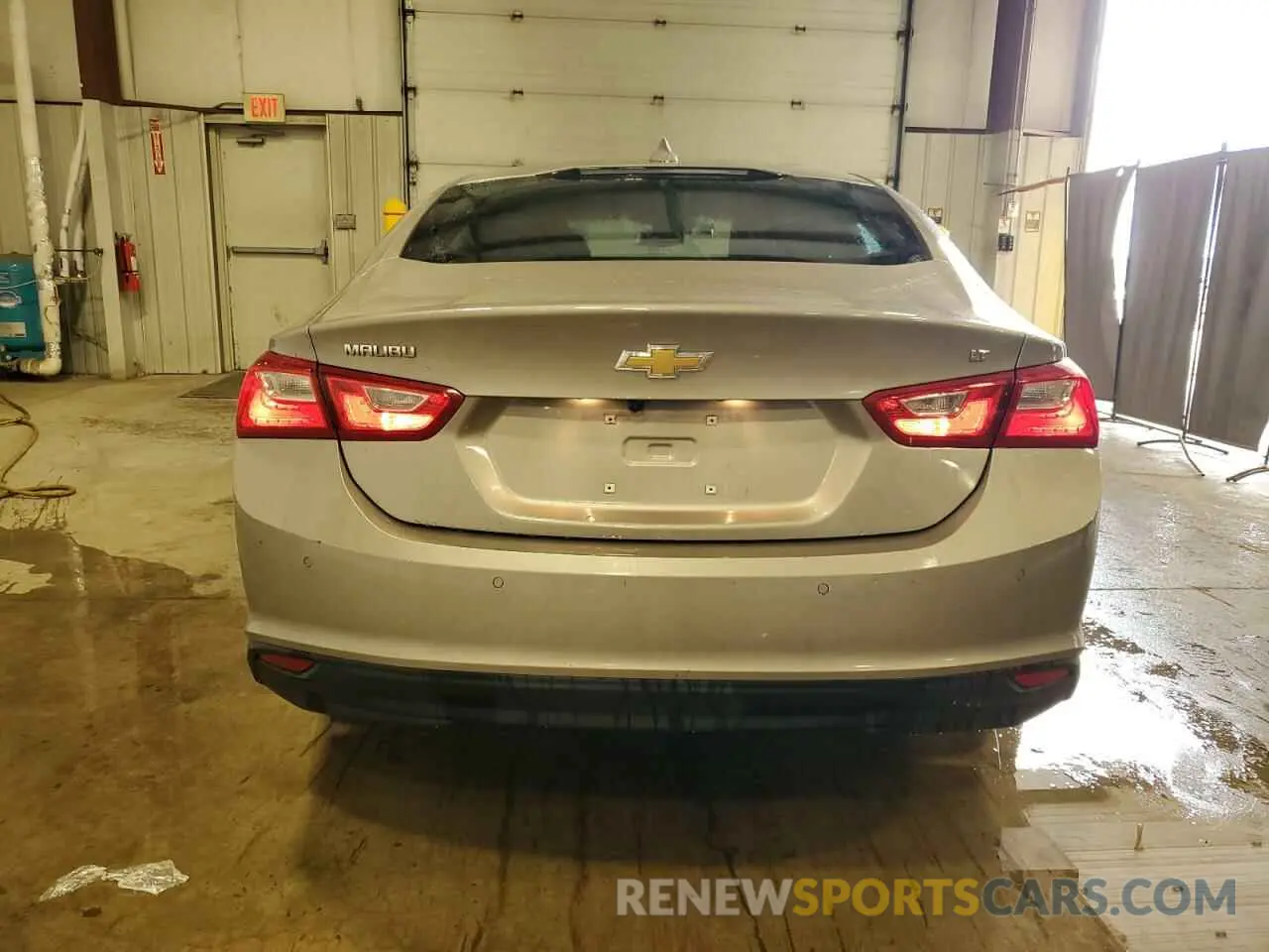 6 Photograph of a damaged car 1G1ZD5ST5RF231334 CHEVROLET MALIBU 2024