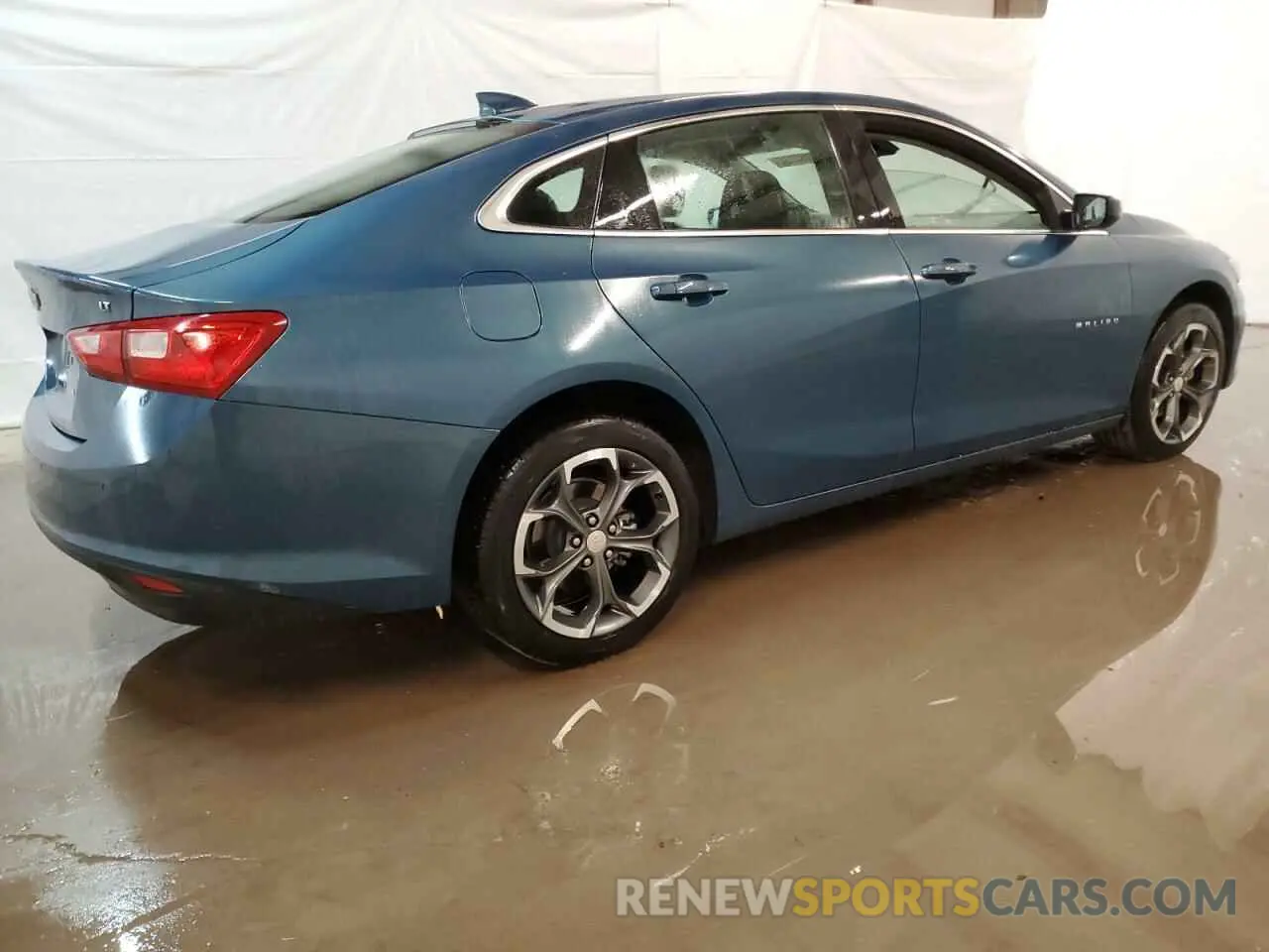 3 Photograph of a damaged car 1G1ZD5ST5RF242009 CHEVROLET MALIBU 2024