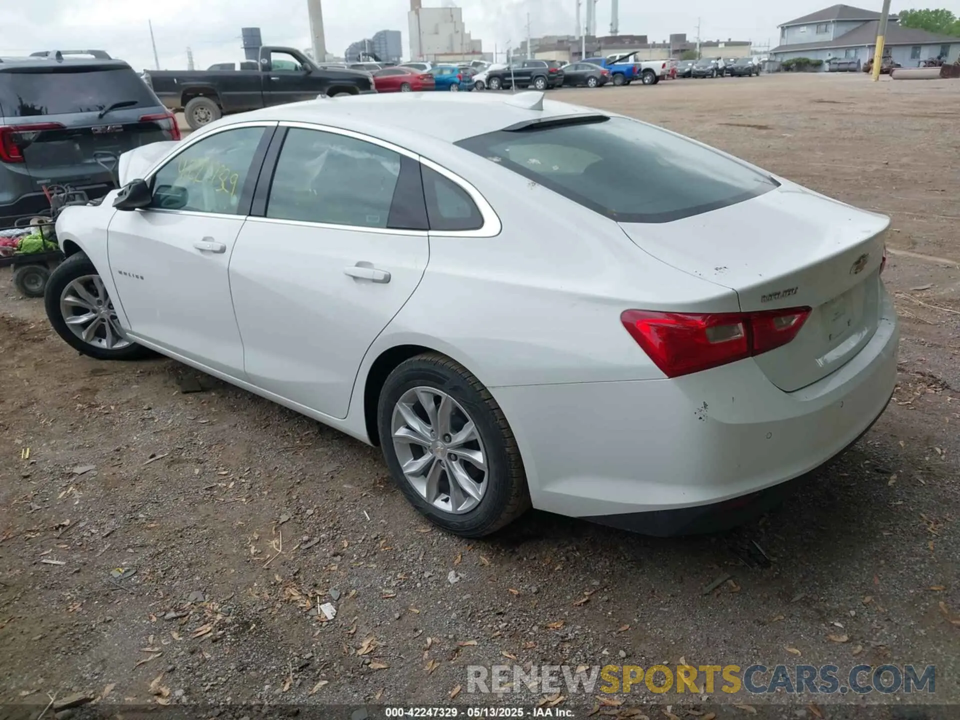 3 Photograph of a damaged car 1G1ZD5ST6RF114846 CHEVROLET MALIBU 2024