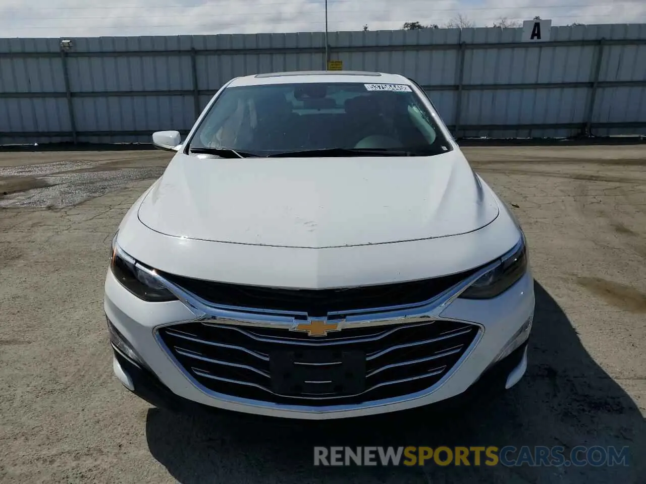 5 Photograph of a damaged car 1G1ZD5ST6RF199235 CHEVROLET MALIBU 2024