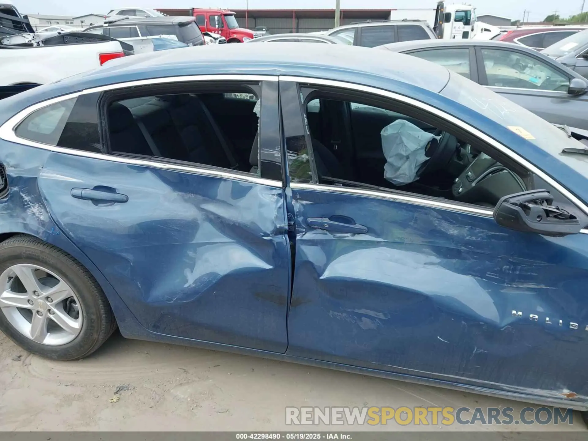 12 Photograph of a damaged car 1G1ZD5ST6RF203431 CHEVROLET MALIBU 2024