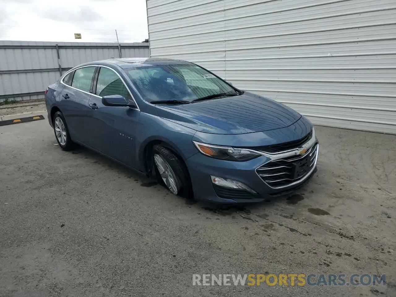 4 Photograph of a damaged car 1G1ZD5ST6RF210556 CHEVROLET MALIBU 2024