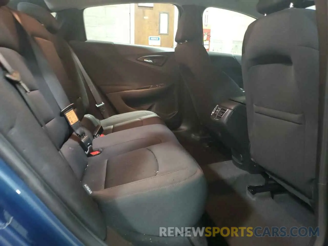 10 Photograph of a damaged car 1G1ZD5ST6RF212680 CHEVROLET MALIBU 2024