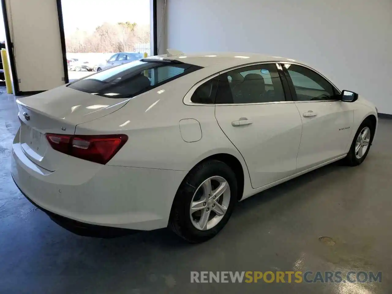 3 Photograph of a damaged car 1G1ZD5ST7RF203700 CHEVROLET MALIBU 2024