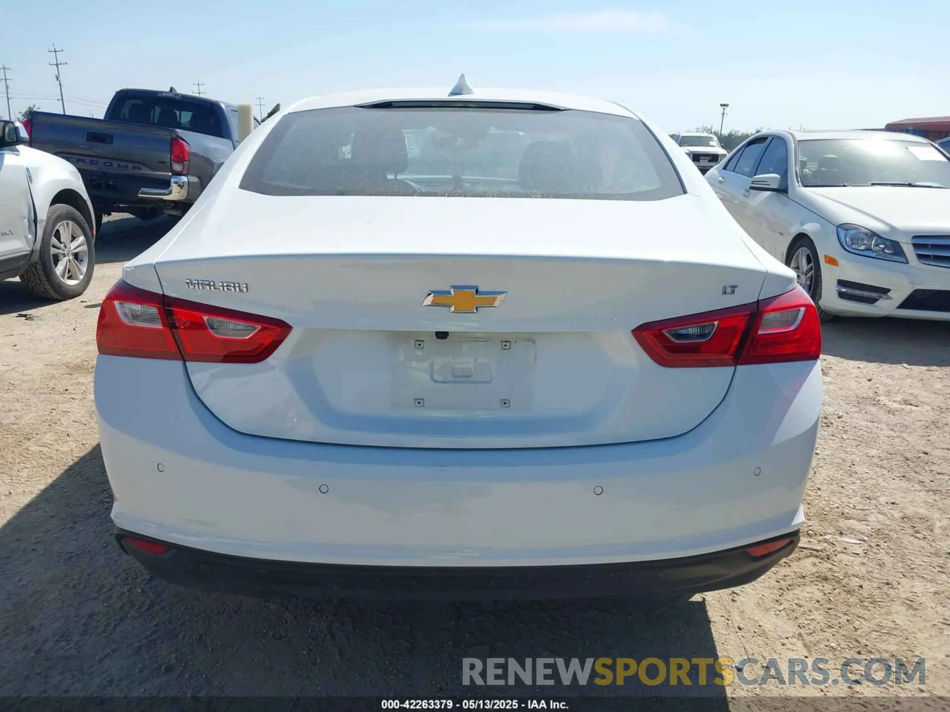 16 Photograph of a damaged car 1G1ZD5ST8RF130174 CHEVROLET MALIBU 2024