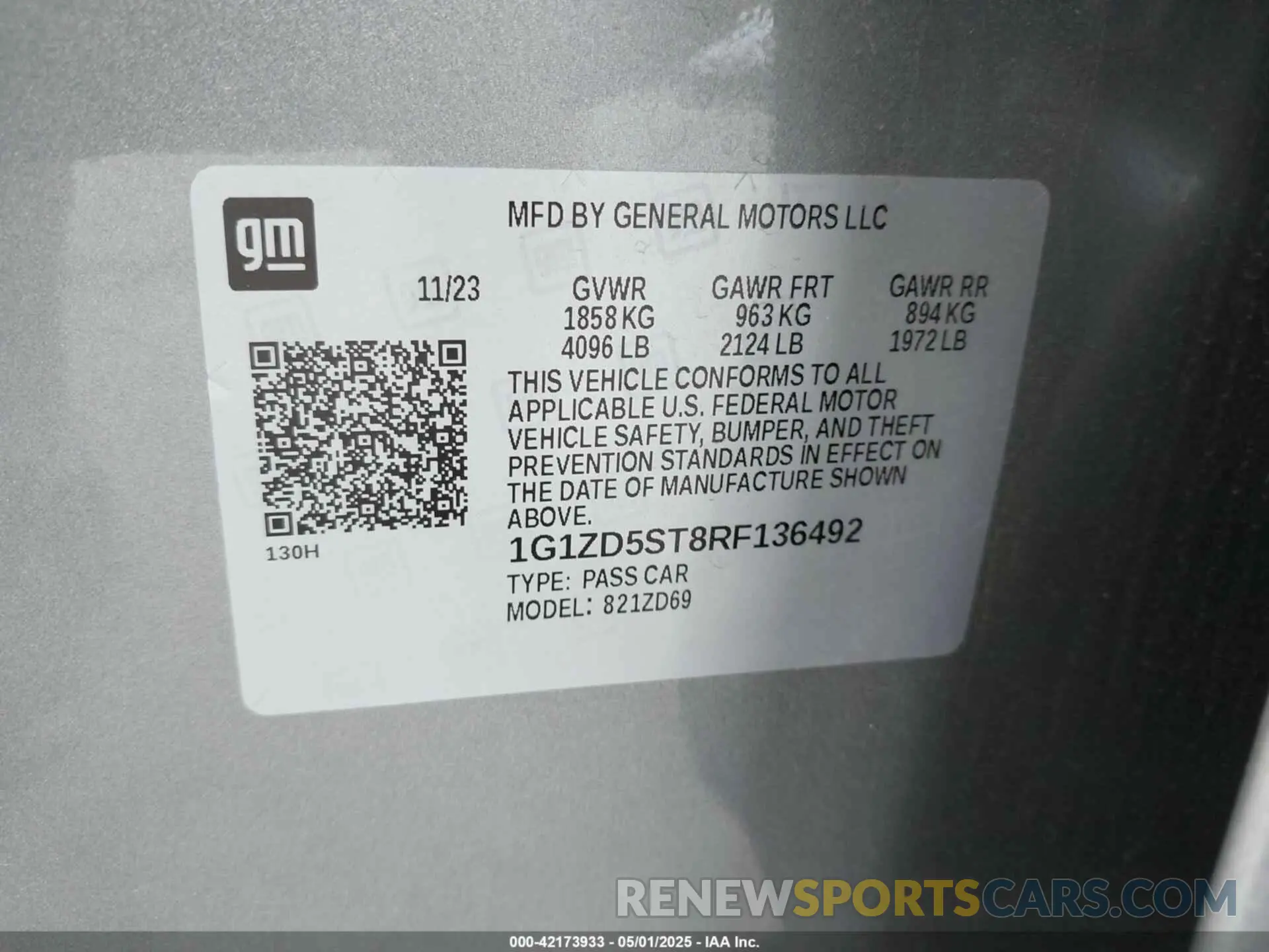 9 Photograph of a damaged car 1G1ZD5ST8RF136492 CHEVROLET MALIBU 2024