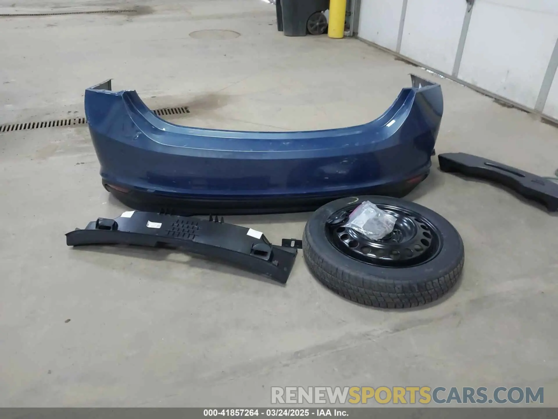 12 Photograph of a damaged car 1G1ZD5ST8RF139960 CHEVROLET MALIBU 2024