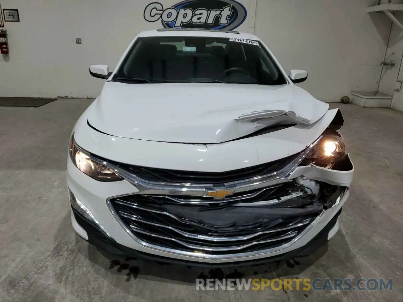 5 Photograph of a damaged car 1G1ZD5ST8RF152756 CHEVROLET MALIBU 2024