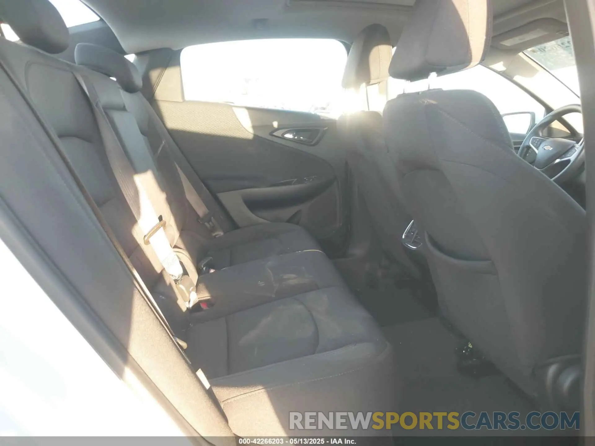 8 Photograph of a damaged car 1G1ZD5ST8RF154197 CHEVROLET MALIBU 2024