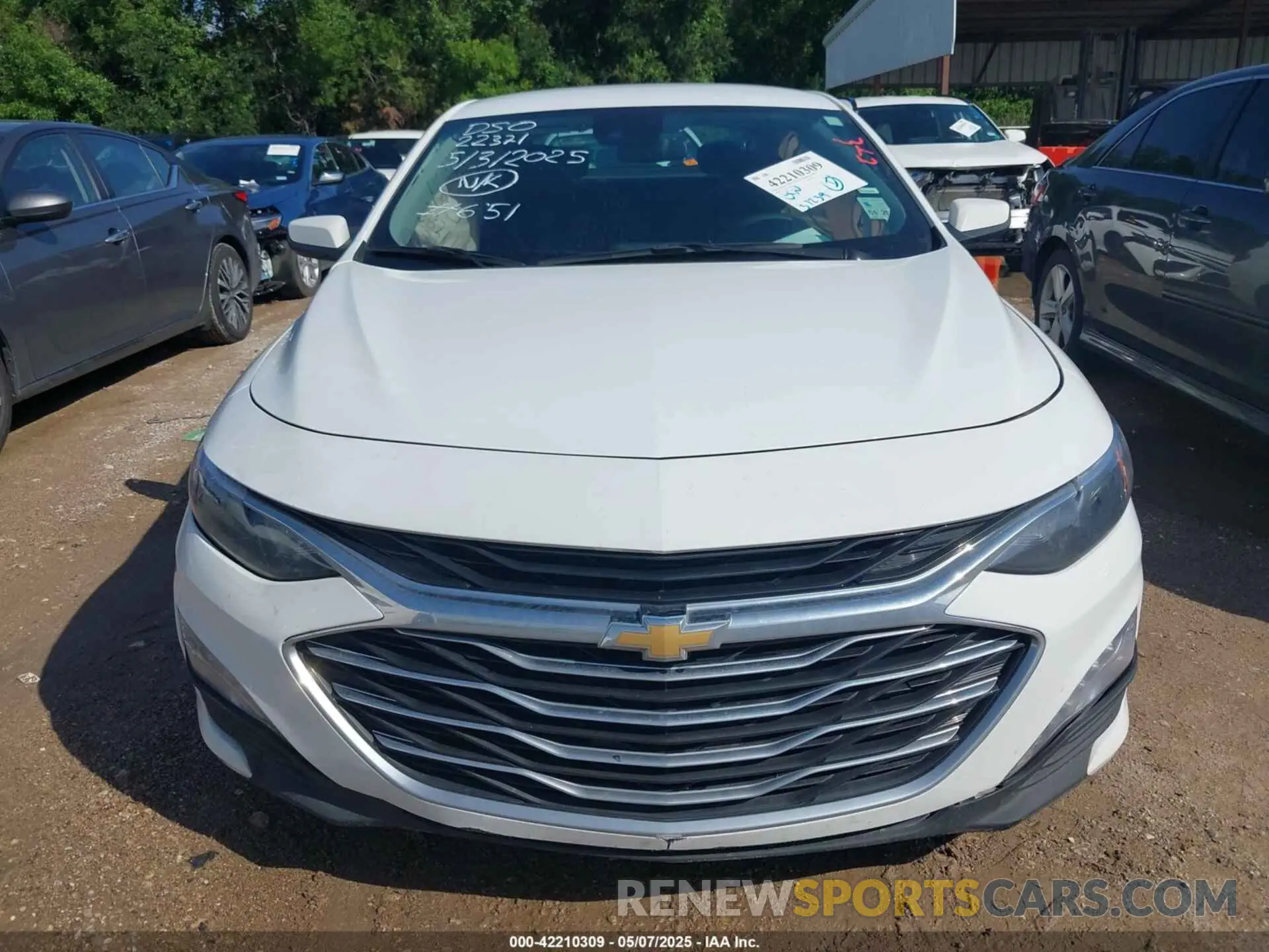 11 Photograph of a damaged car 1G1ZD5ST8RF222711 CHEVROLET MALIBU 2024
