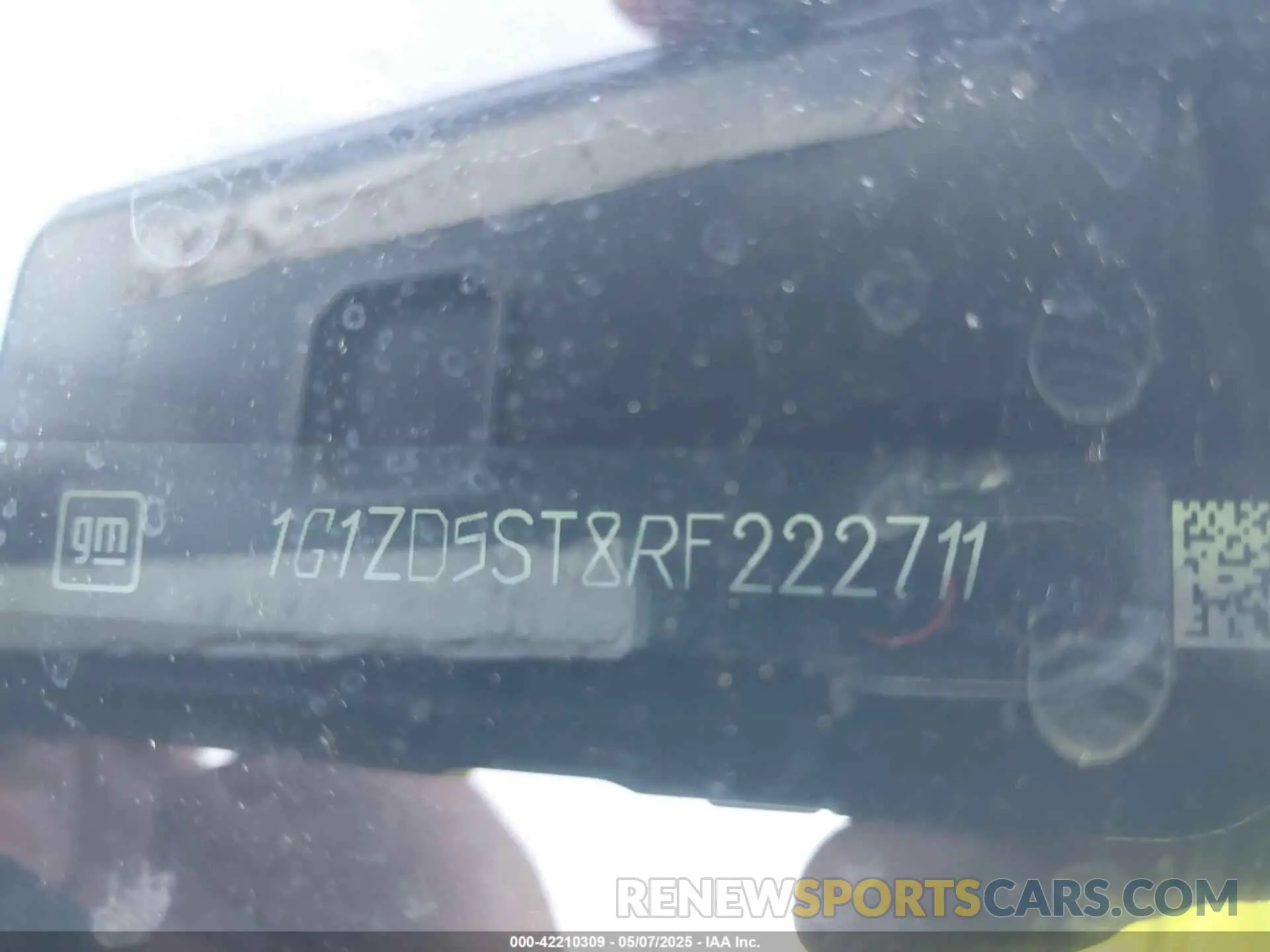 9 Photograph of a damaged car 1G1ZD5ST8RF222711 CHEVROLET MALIBU 2024