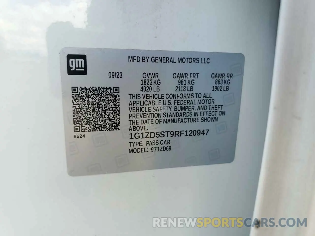 12 Photograph of a damaged car 1G1ZD5ST9RF120947 CHEVROLET MALIBU 2024